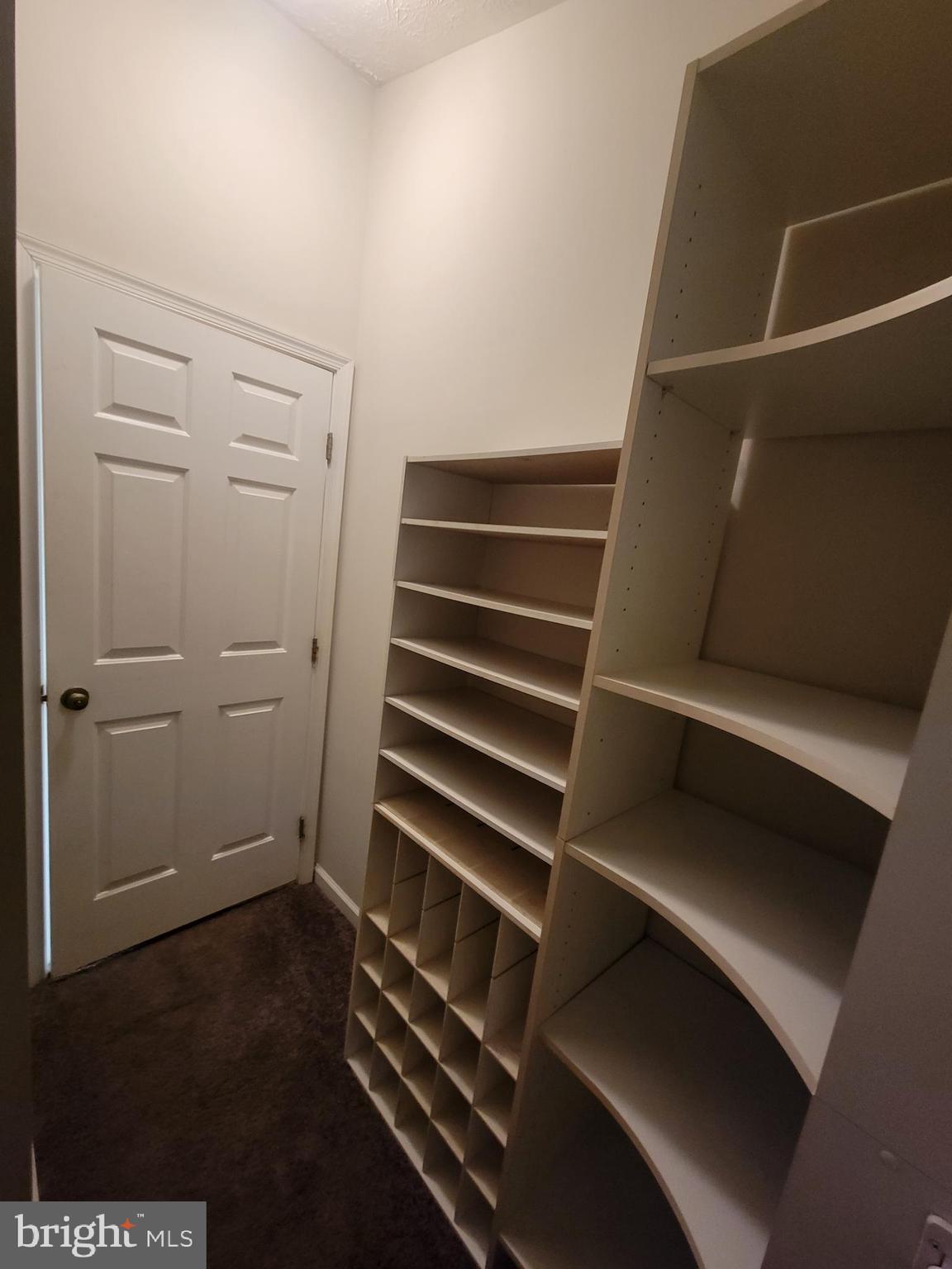 WYNDEMERE - Residential Lease