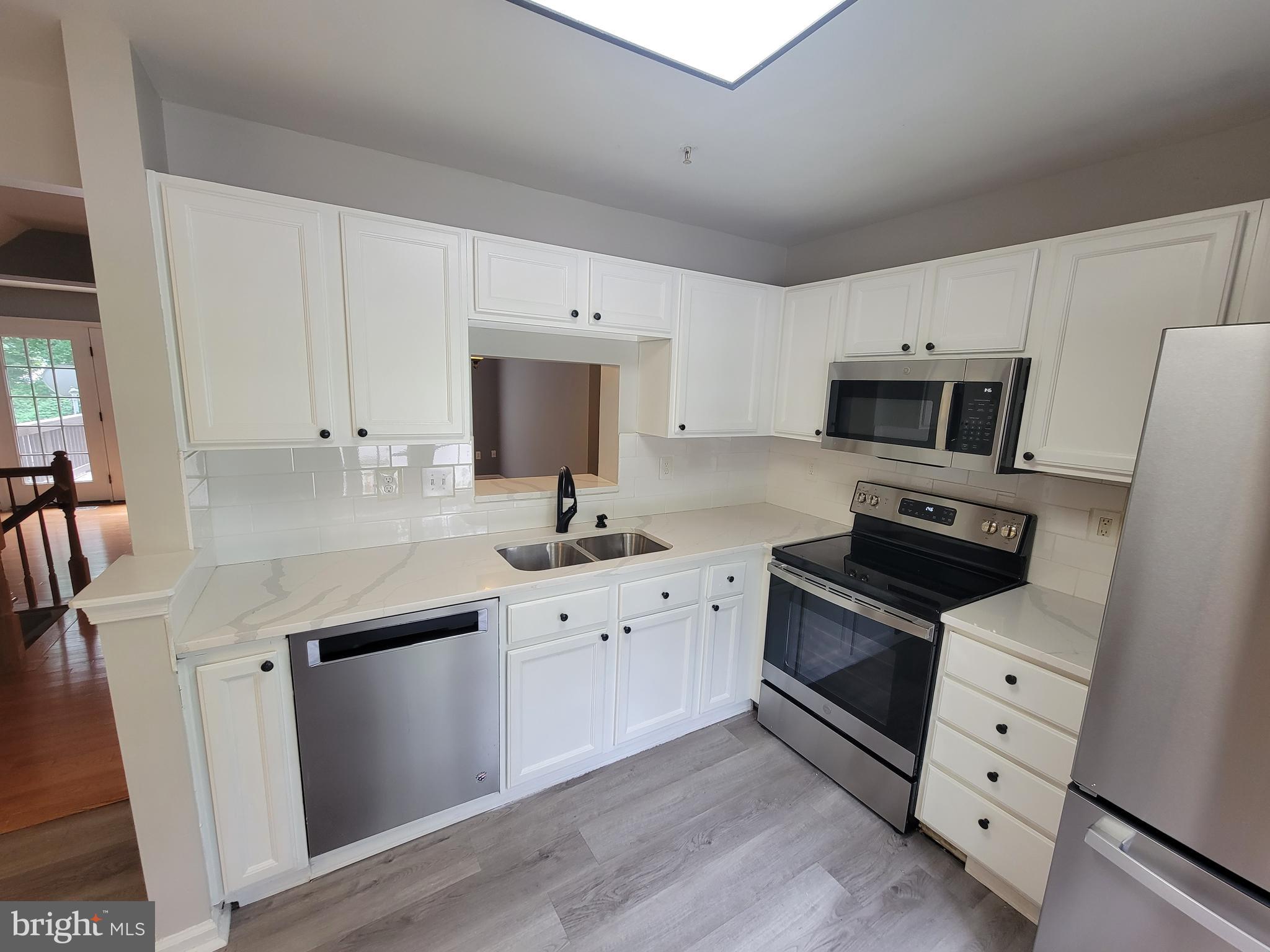 WYNDEMERE - Residential Lease