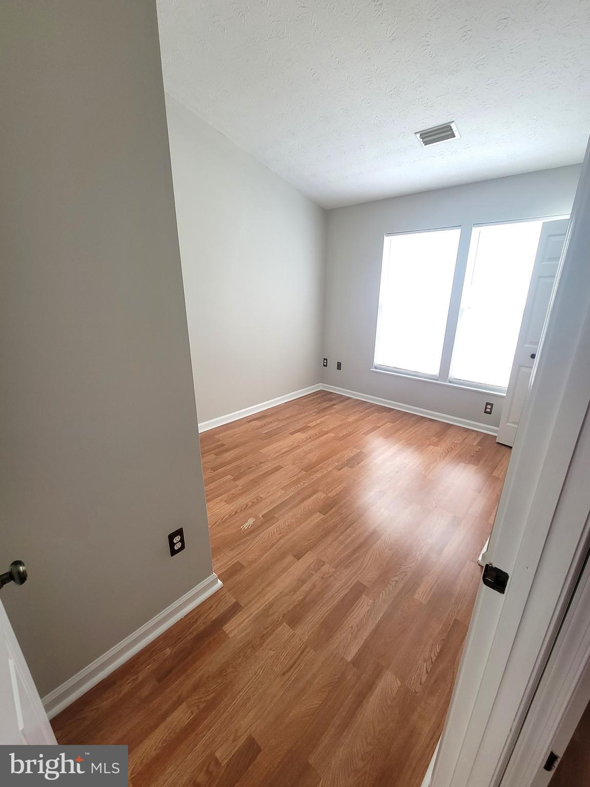 WYNDEMERE - Residential Lease