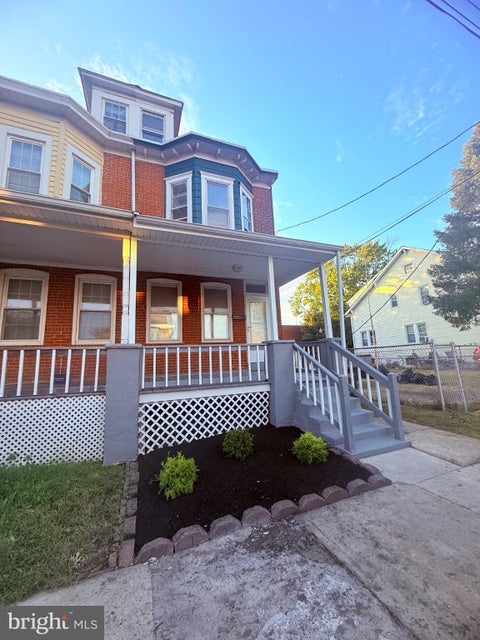 Photo of 31 Alden Ave, TRENTON, NJ 08618 (MLS # NJME2084506)