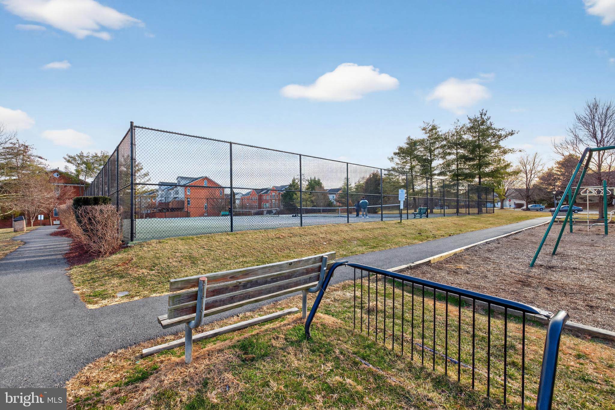 PINEY GLEN VILLAGE - Residential