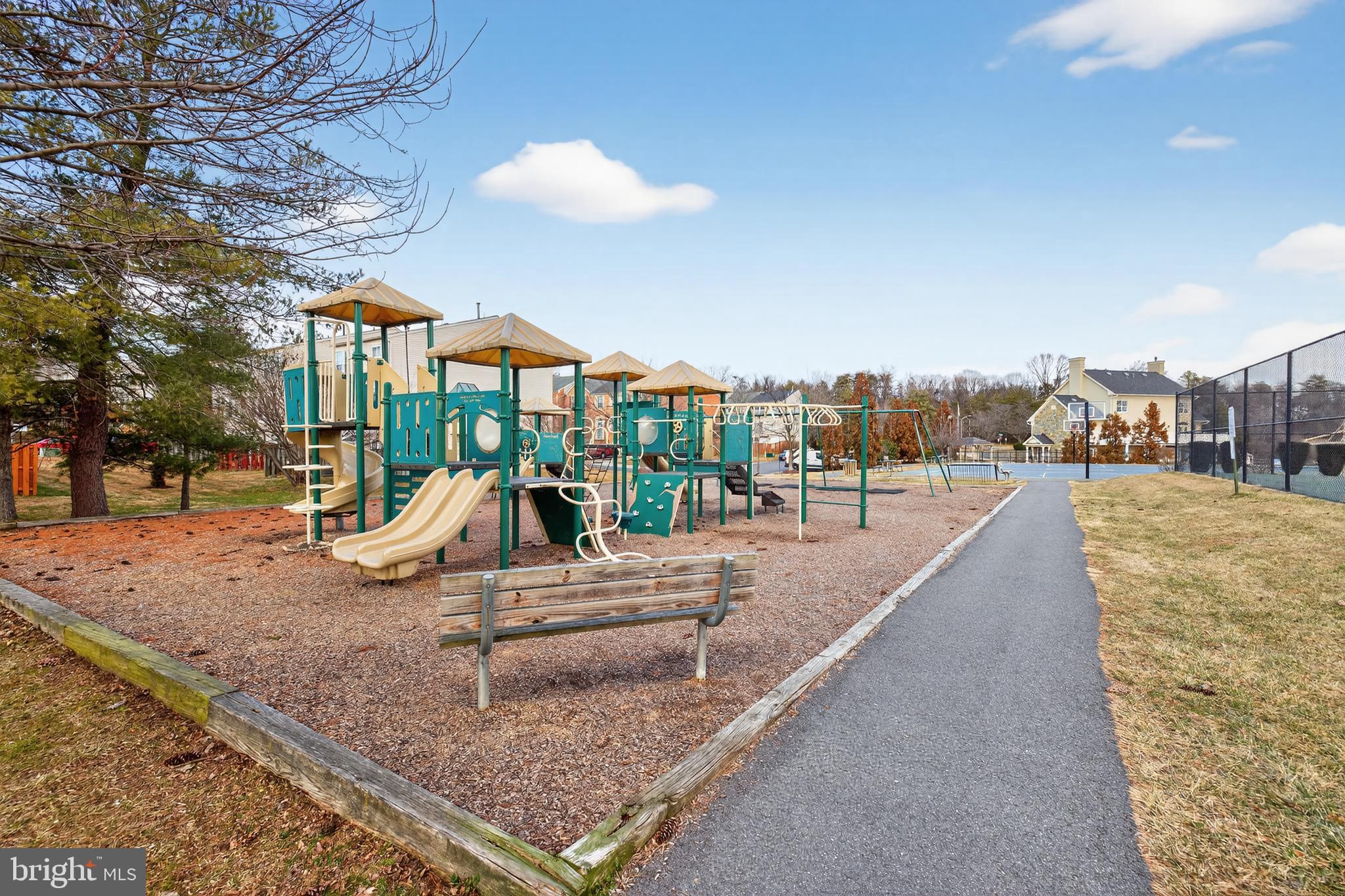 PINEY GLEN VILLAGE - Residential