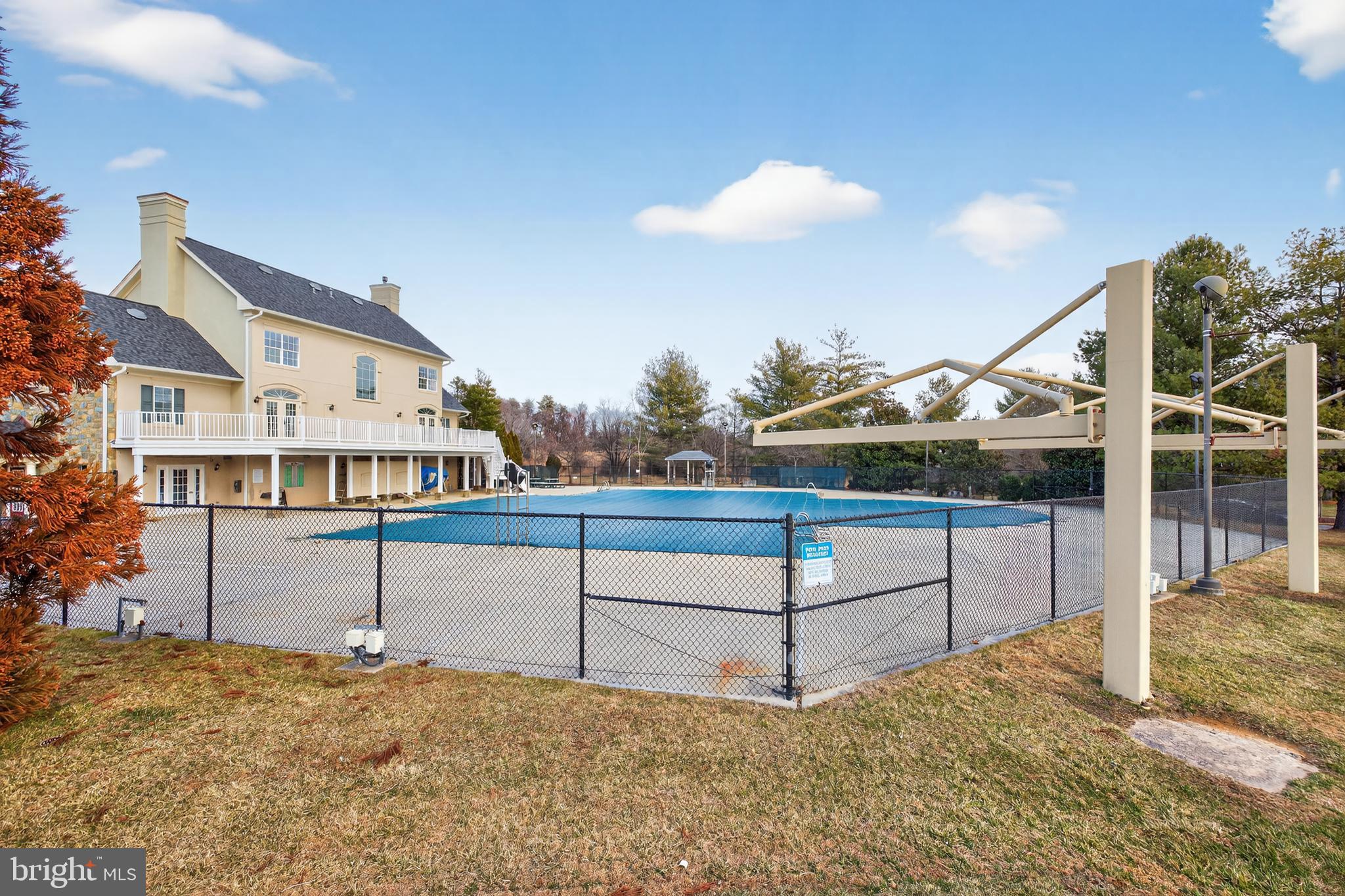 PINEY GLEN VILLAGE - Residential