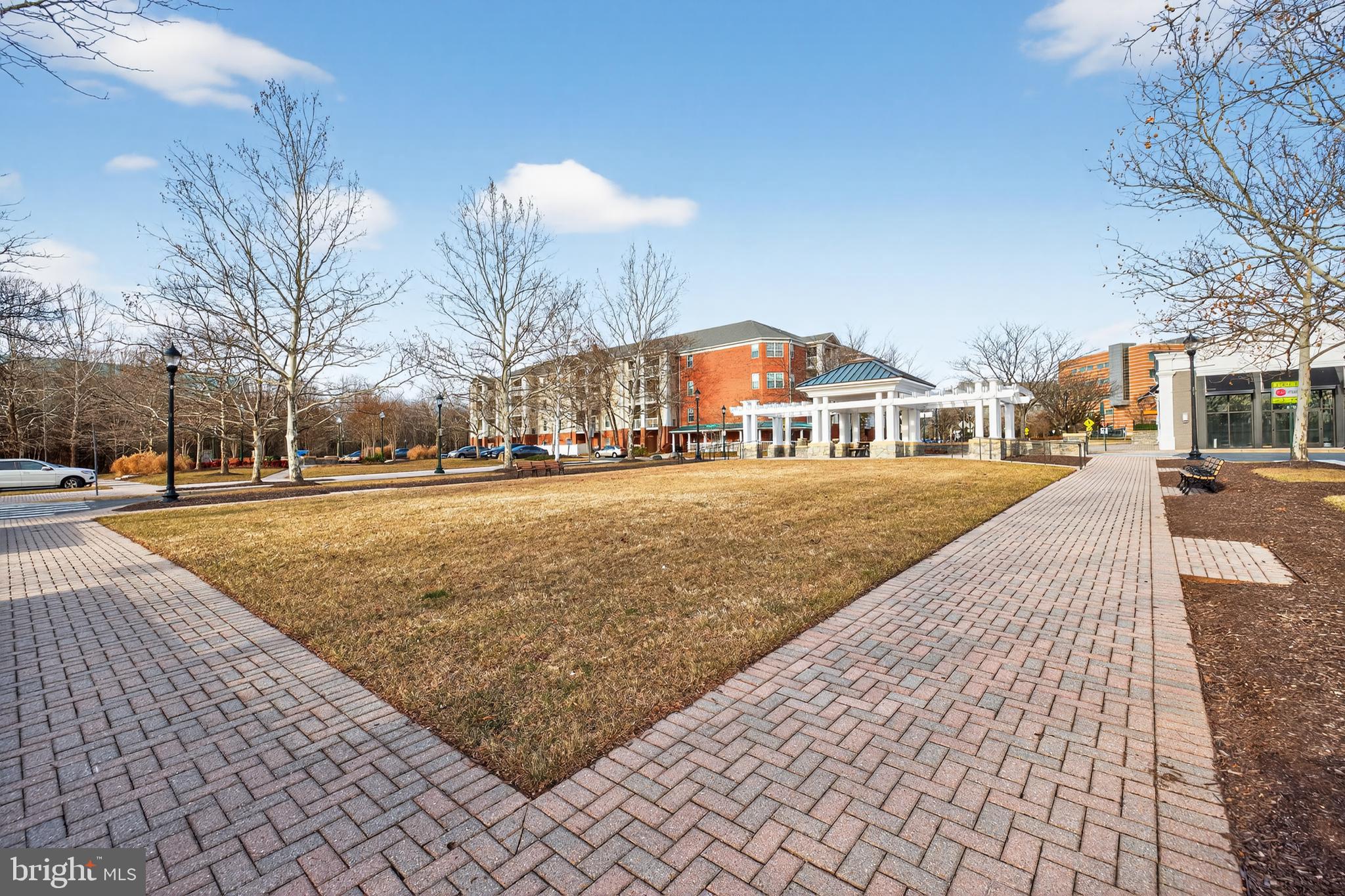 PINEY GLEN VILLAGE - Residential