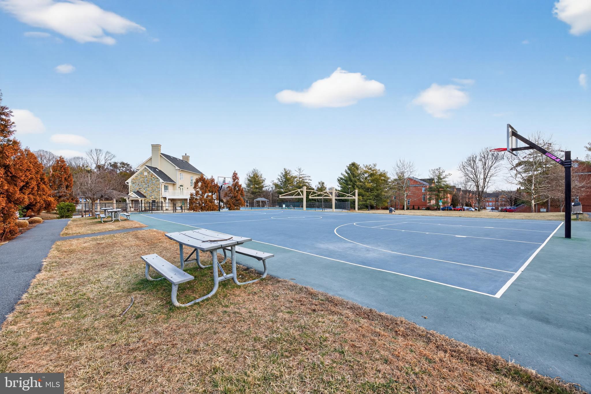 PINEY GLEN VILLAGE - Residential