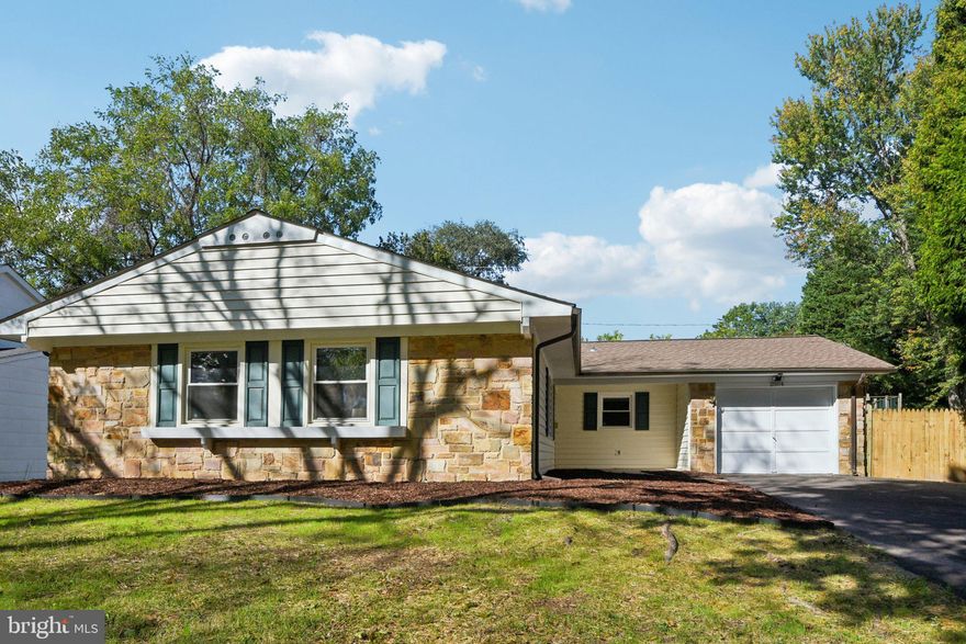 Beautifully updated ranch style home in a nice, well established neighborhood. The entire home has been painted, new carpet installed in the bedrooms, updated bathrooms, updated landscaping and more! Enjoy one level living in a move in ready home. The updated kitchen is perfect for cooking, prepping and big enough to eat in! The private, fenced in backyard gives you room to garden and to relax and enjoy the outside on your covered patio, there's even a shed for extra storage! The home features 3 bedrooms, 2 baths, a living room/dining room, eat in kitchen with a separate pantry, a designated laundry room, a spacious den and a one car garage with plenty of driveway parking. Close to the highway and shopping but tucked away in a quiet neighborhood. Exactly what you are looking for!
Mortgage savings may be available for buyers of this listing.