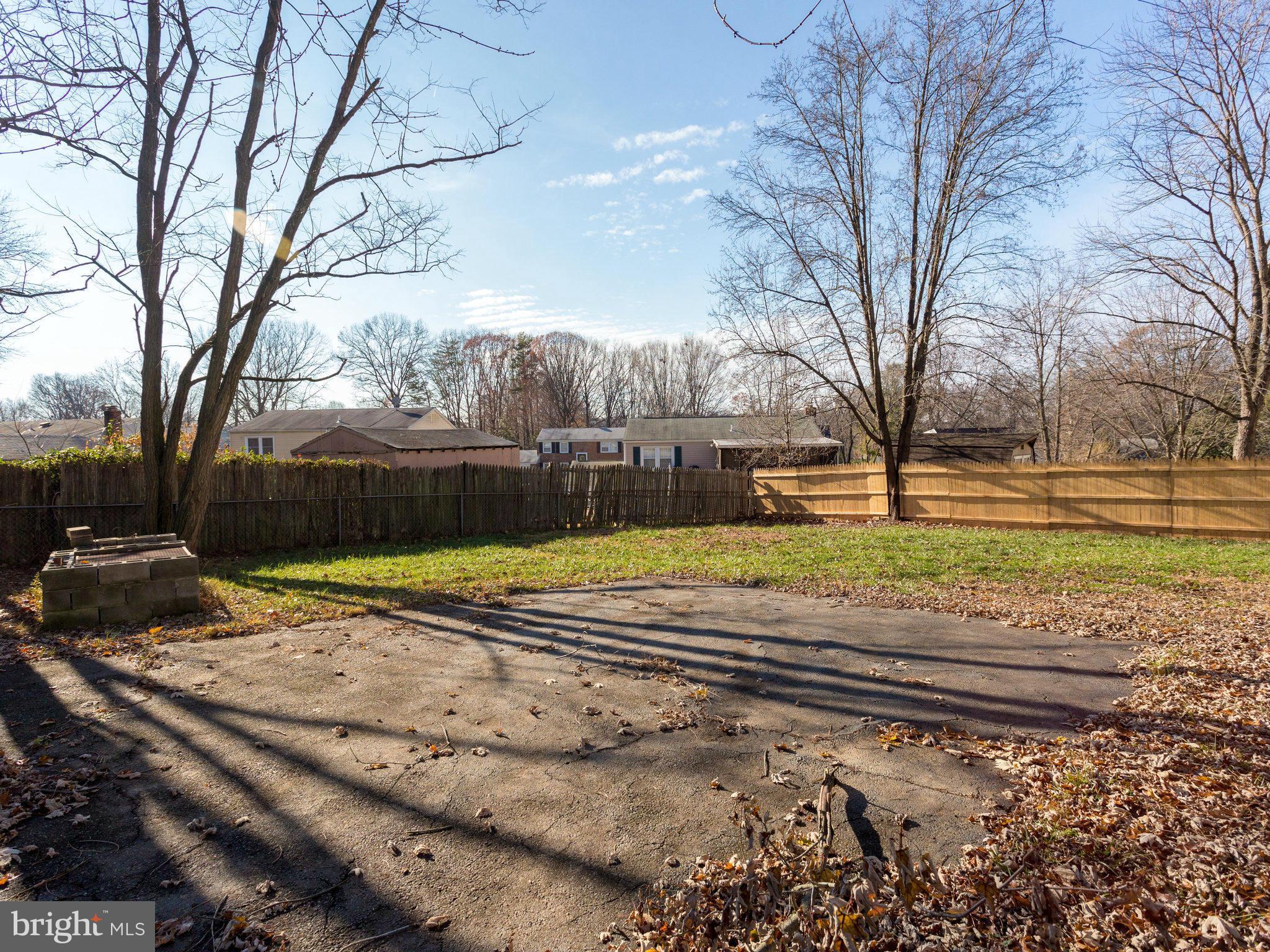 DALE CITY - Residential