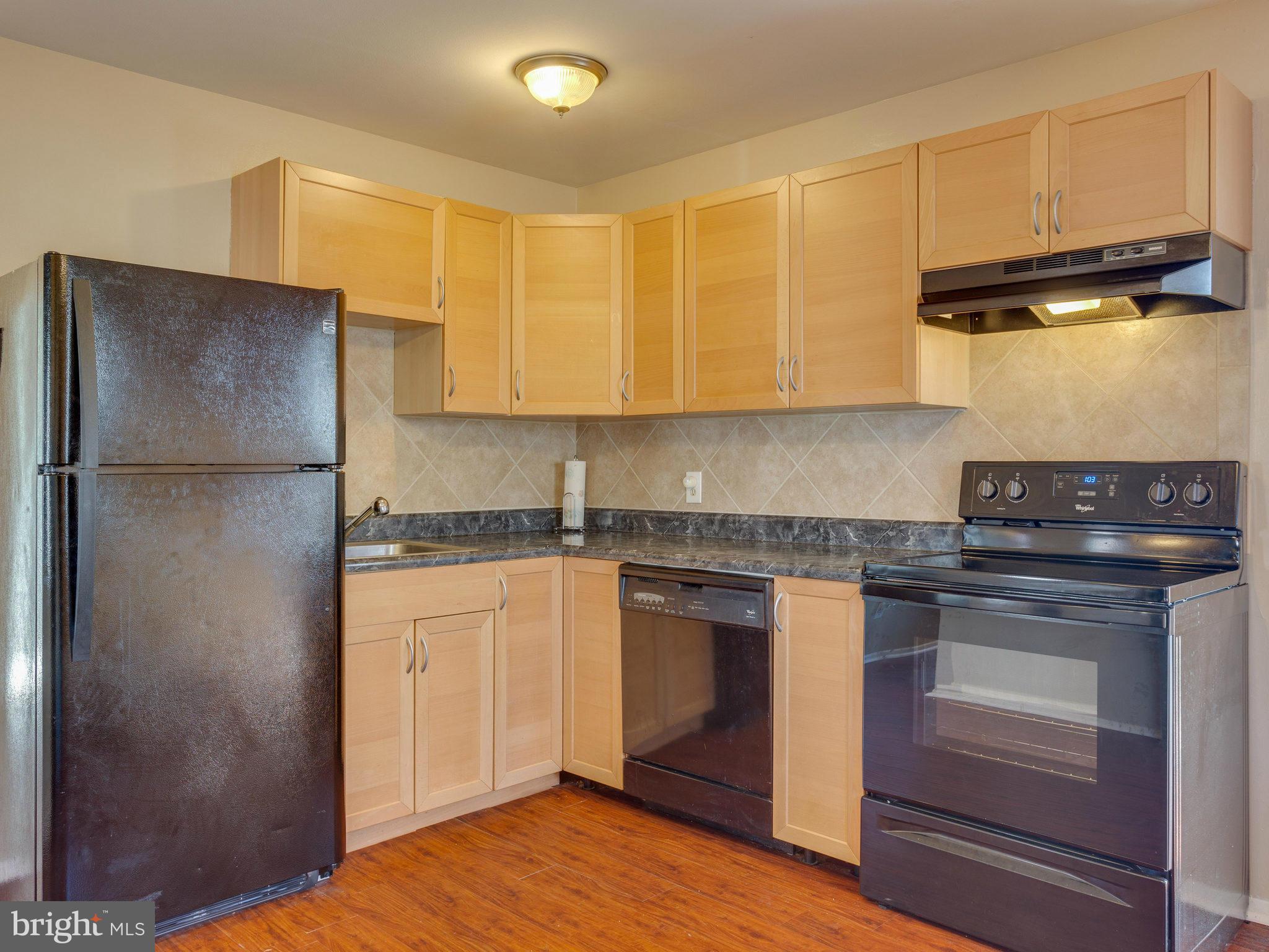 DALE CITY - Residential