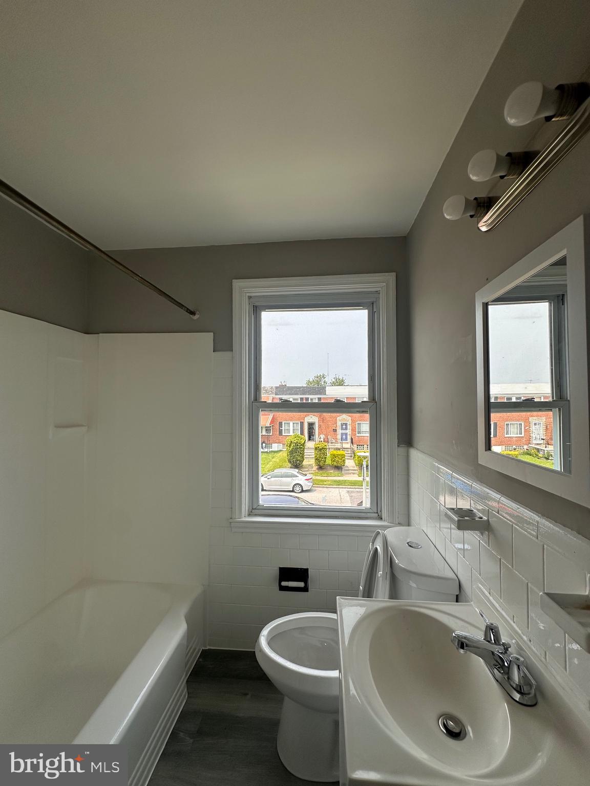 BELAIR-EDISON - Residential Lease