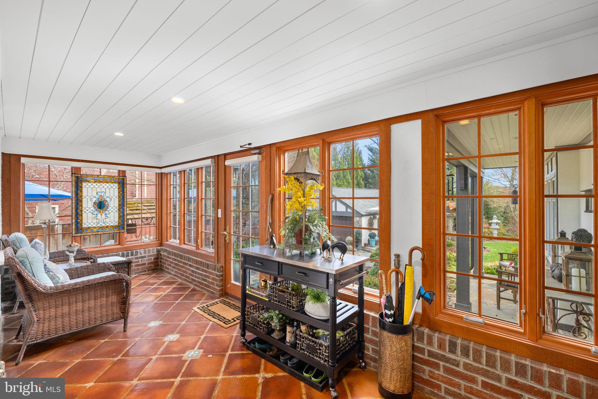 AYR HILL - Residential