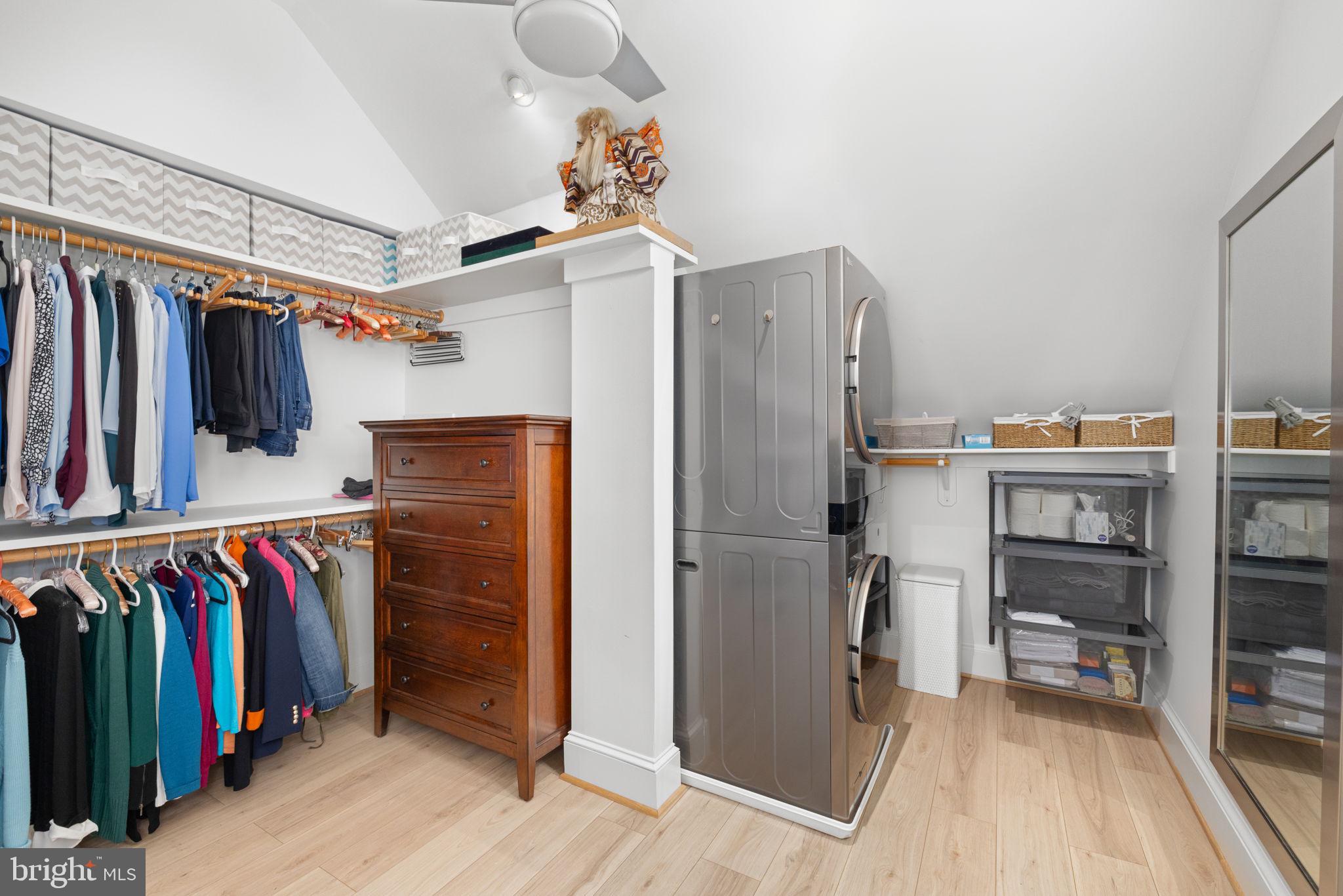 AYR HILL - Residential