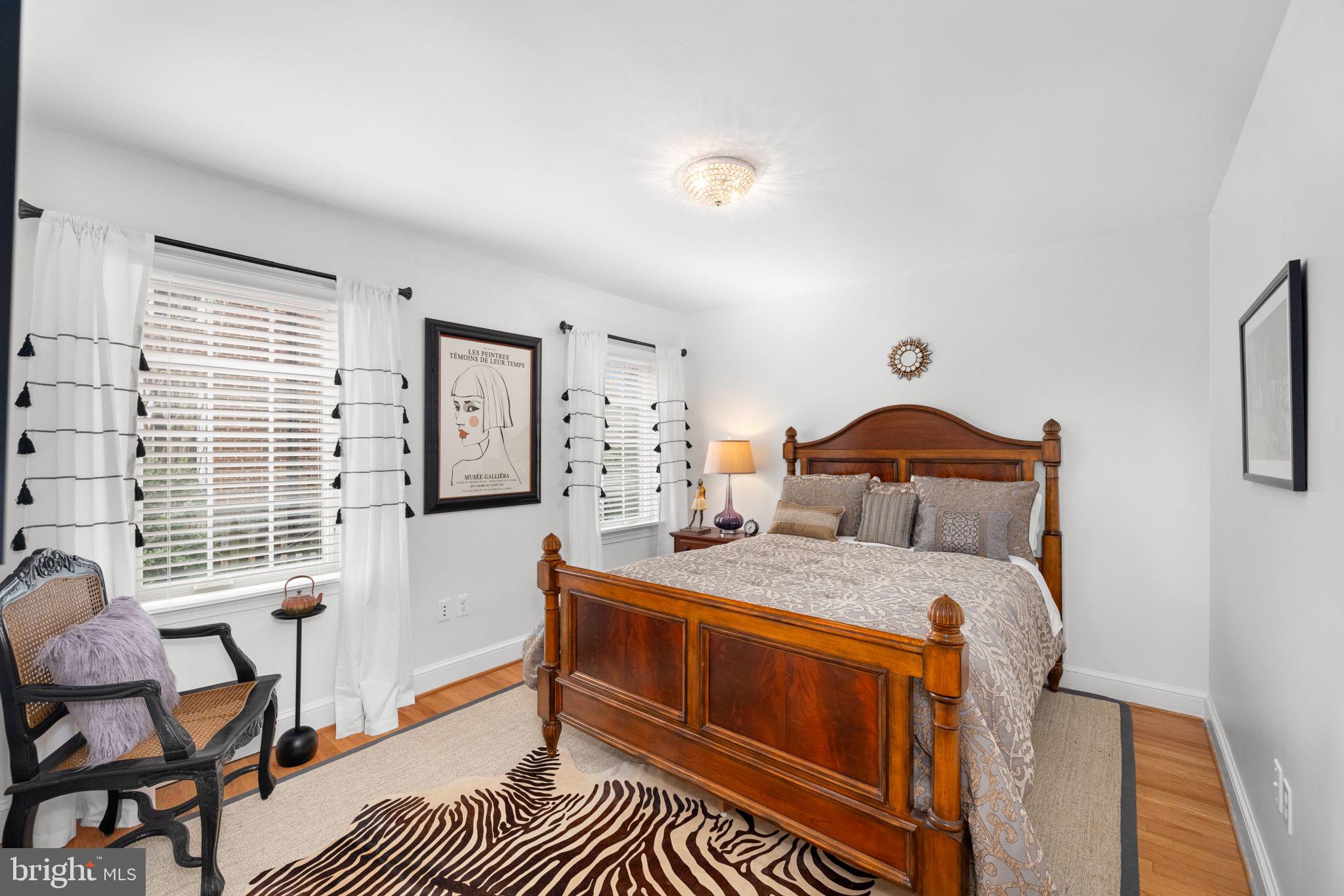 AYR HILL - Residential