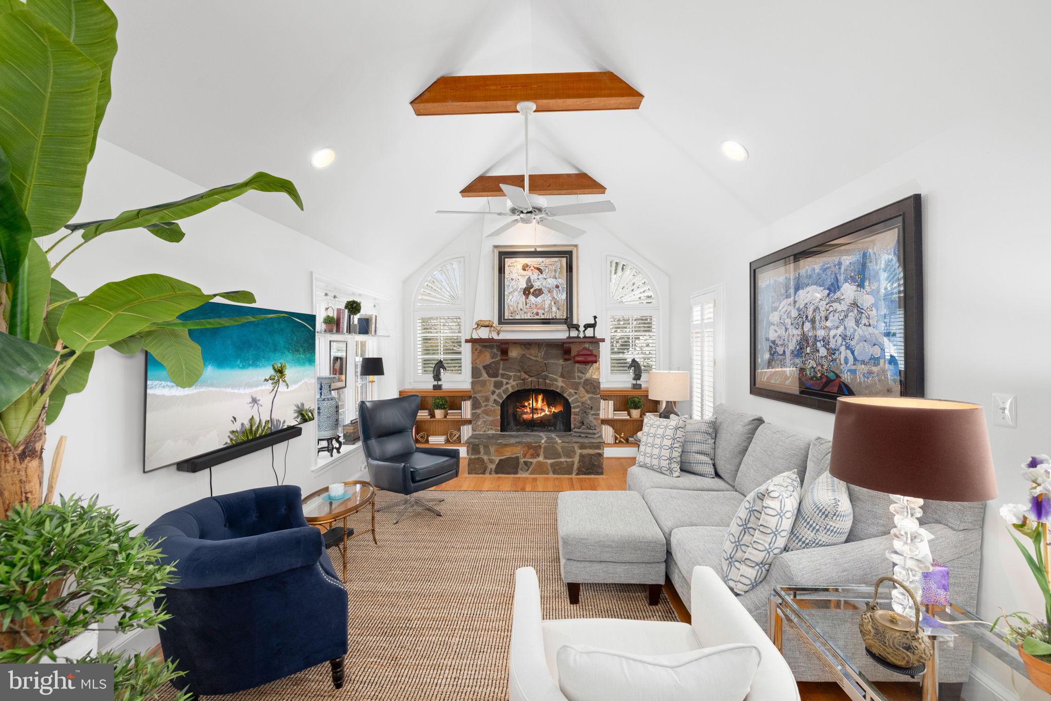 AYR HILL - Residential