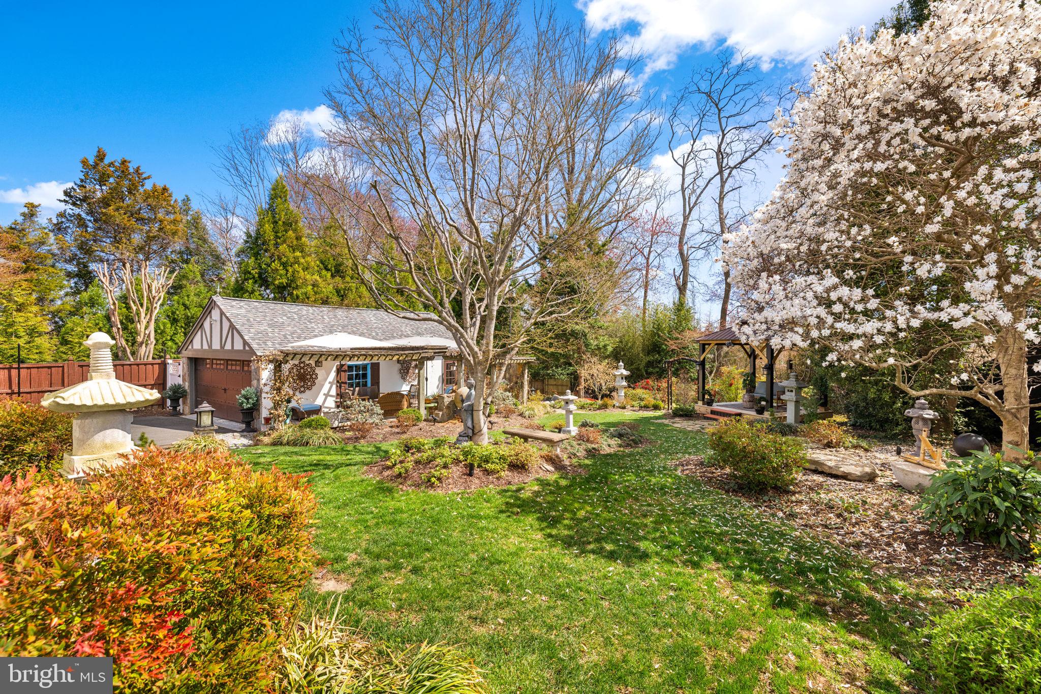 AYR HILL - Residential