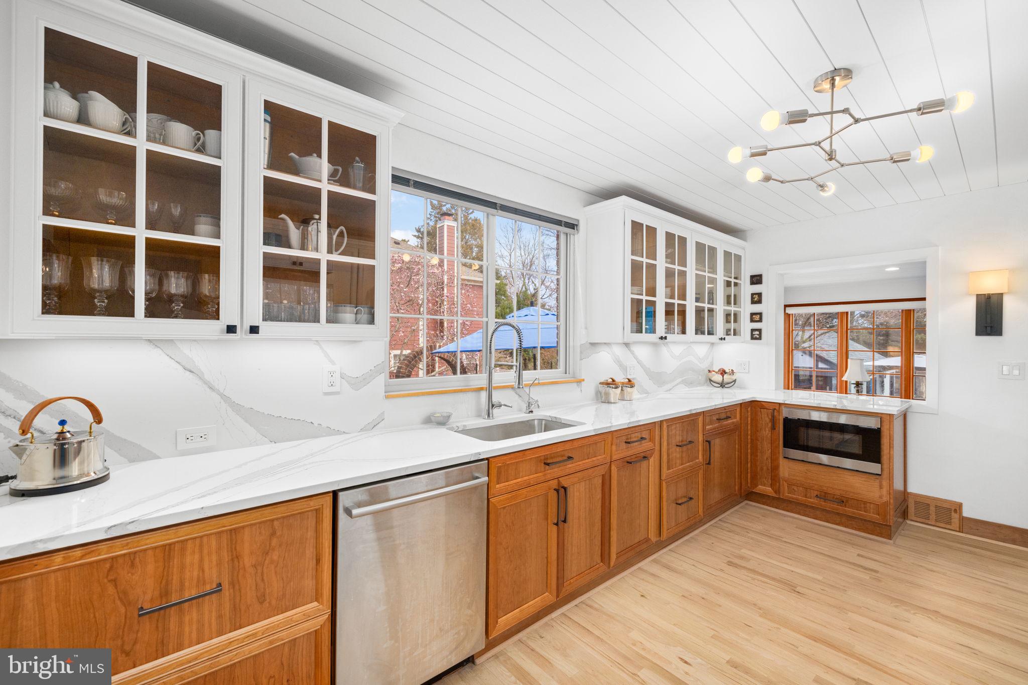 AYR HILL - Residential