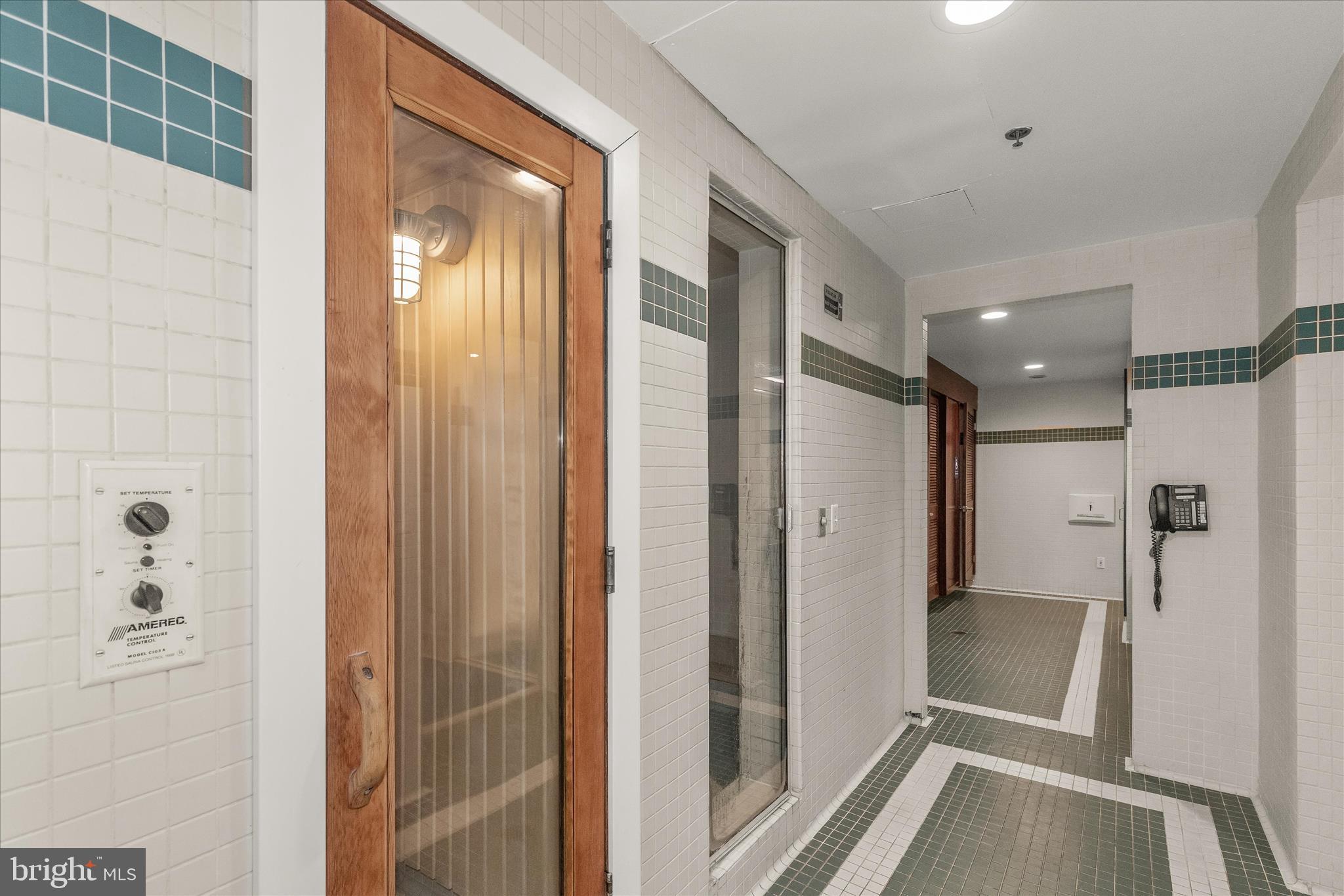 PIER HOMES AT HARBORVIEW - Residential