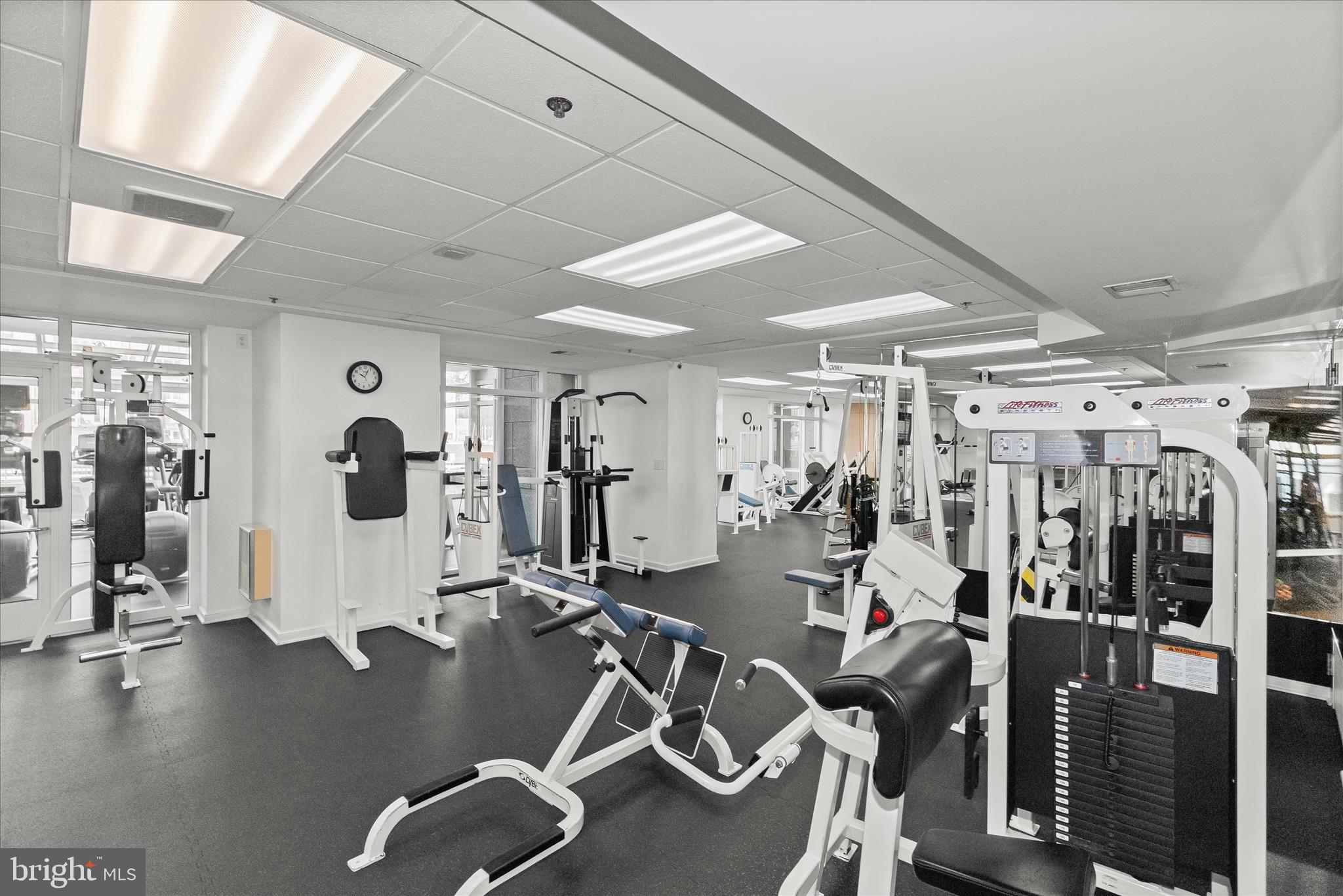 PIER HOMES AT HARBORVIEW - Residential