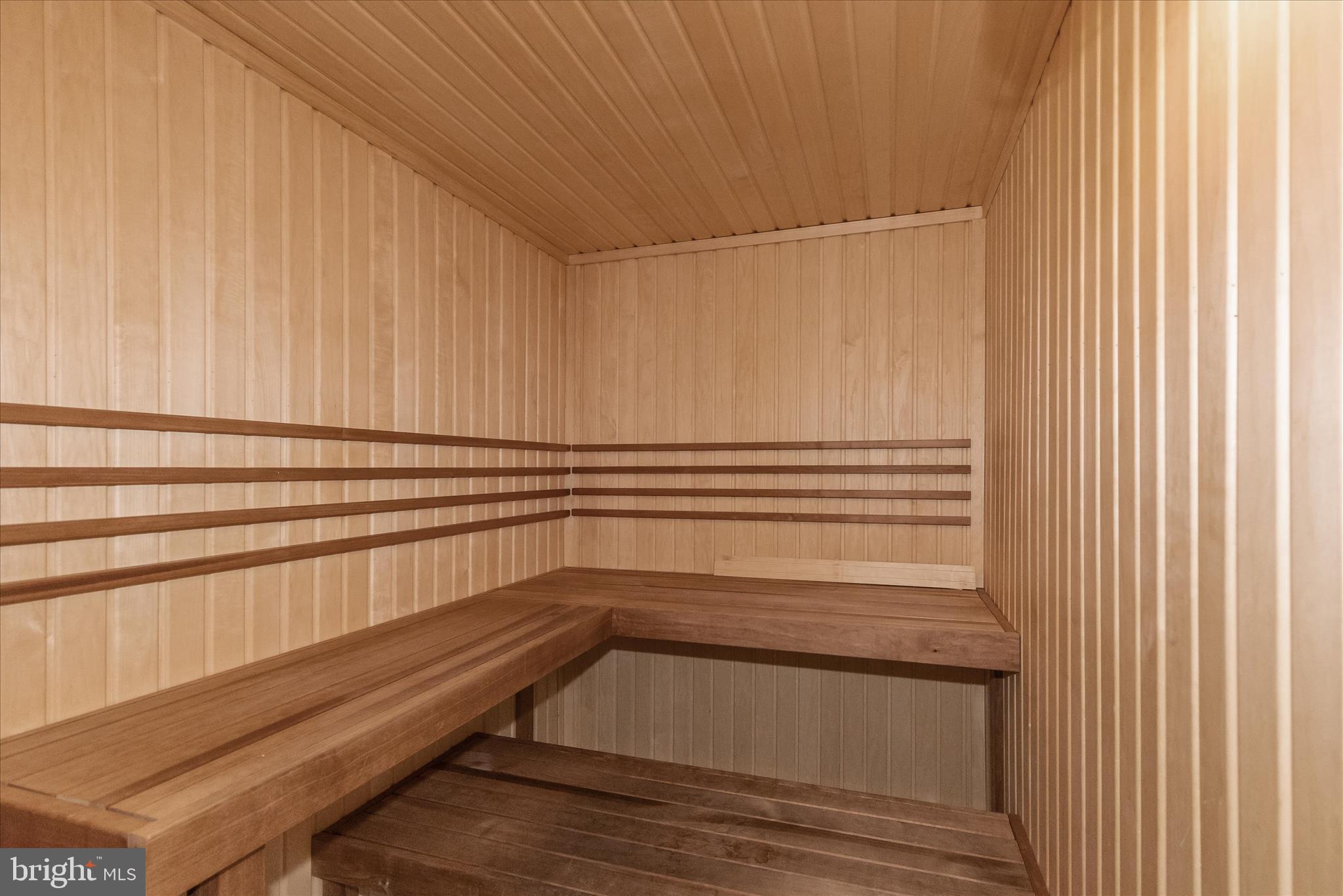 PIER HOMES AT HARBORVIEW - Residential