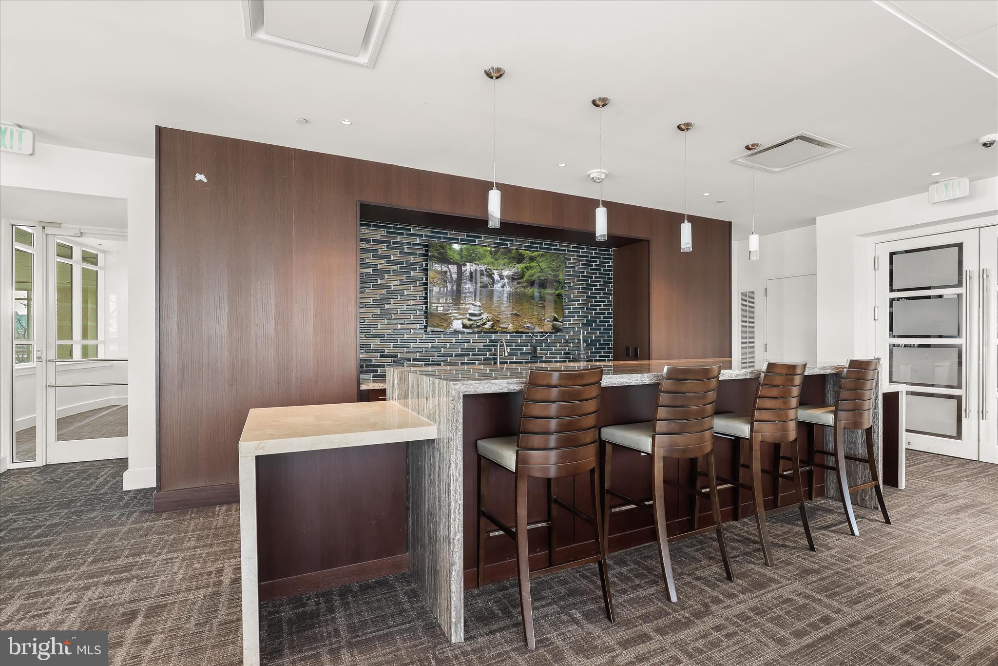 PIER HOMES AT HARBORVIEW - Residential