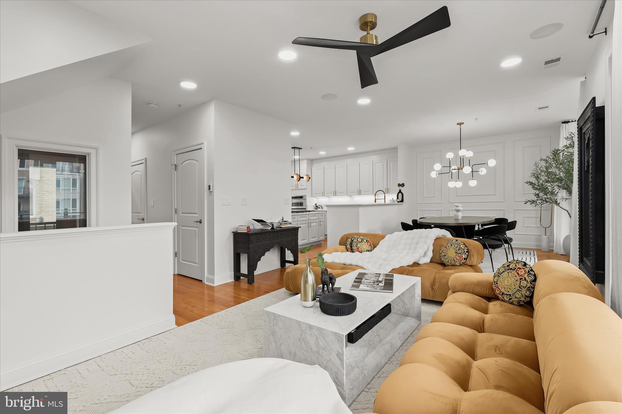 PIER HOMES AT HARBORVIEW - Residential