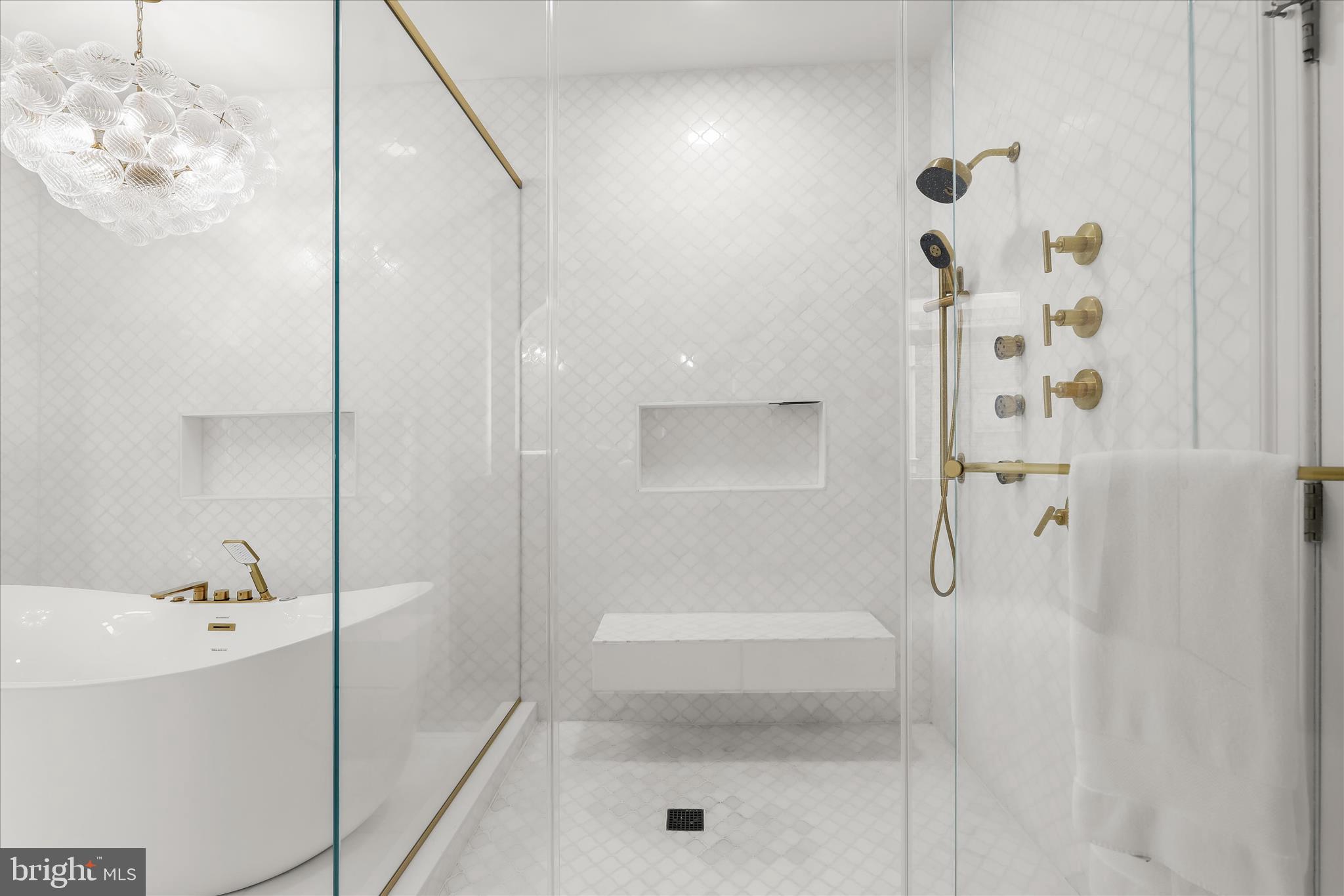 PIER HOMES AT HARBORVIEW - Residential