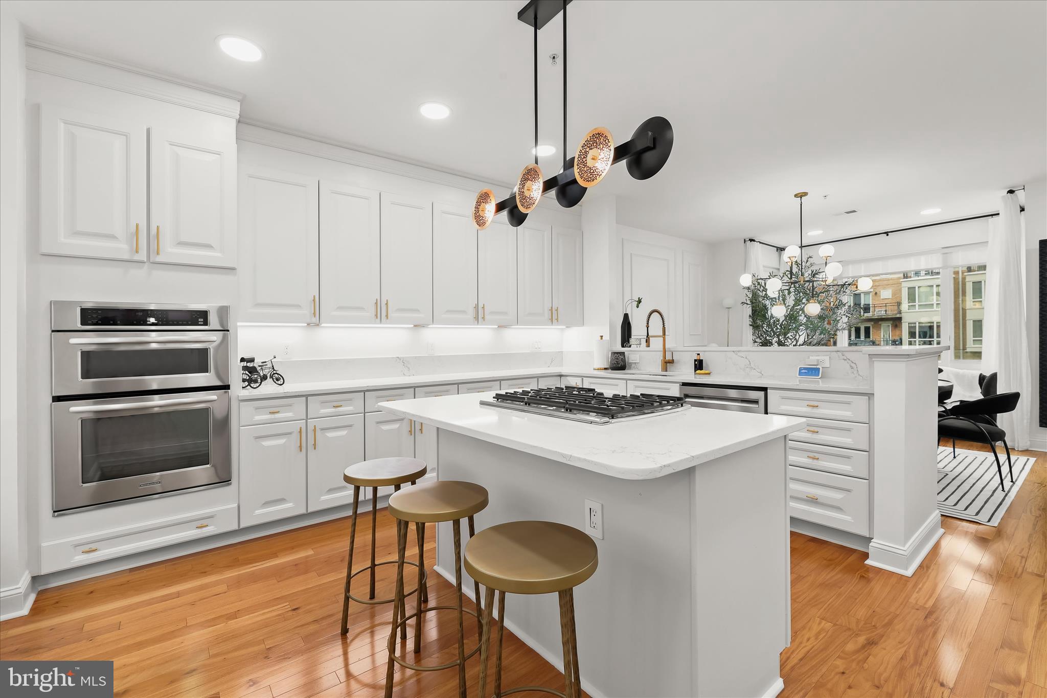 PIER HOMES AT HARBORVIEW - Residential