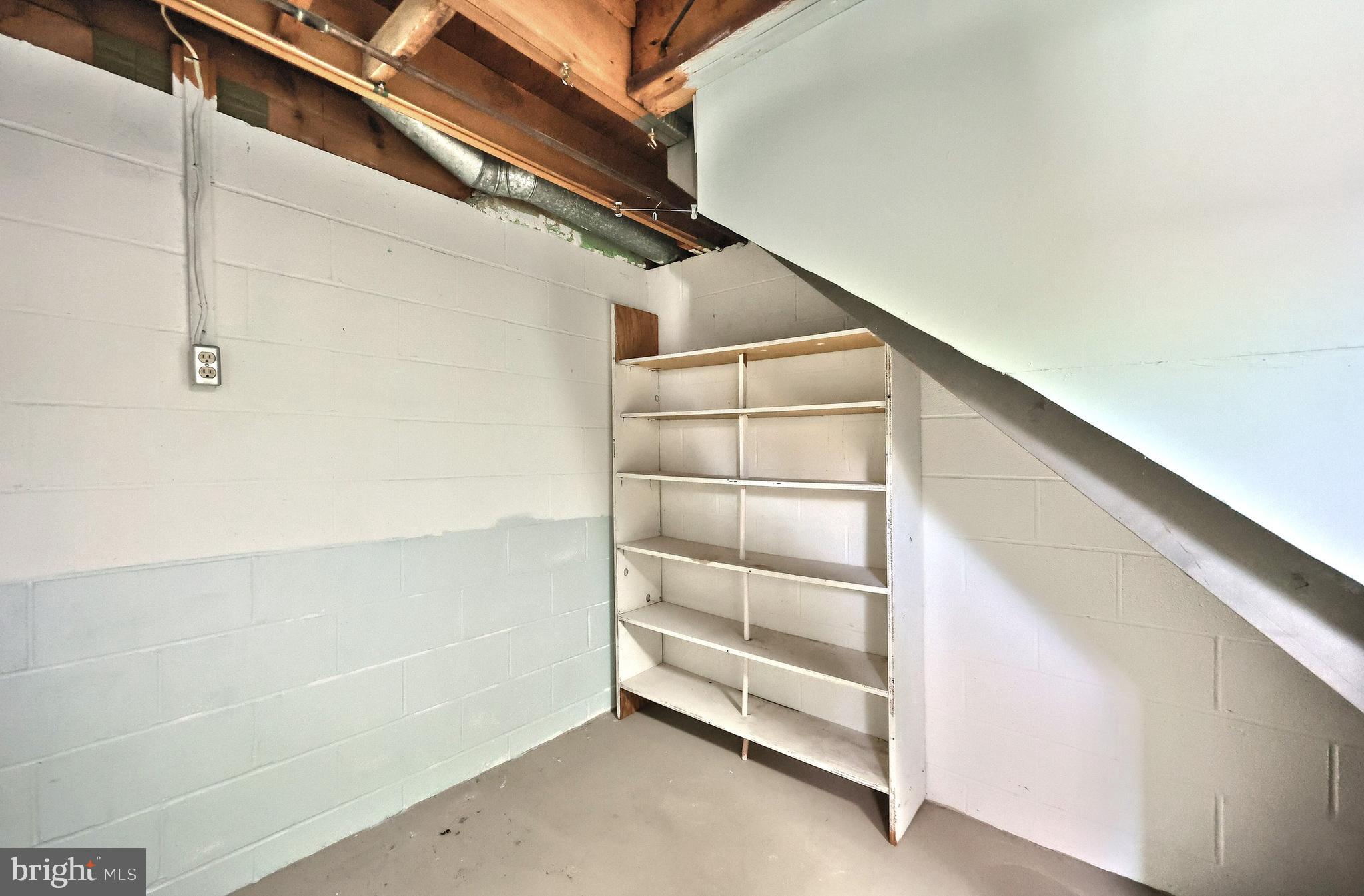 YORK TWP - Residential