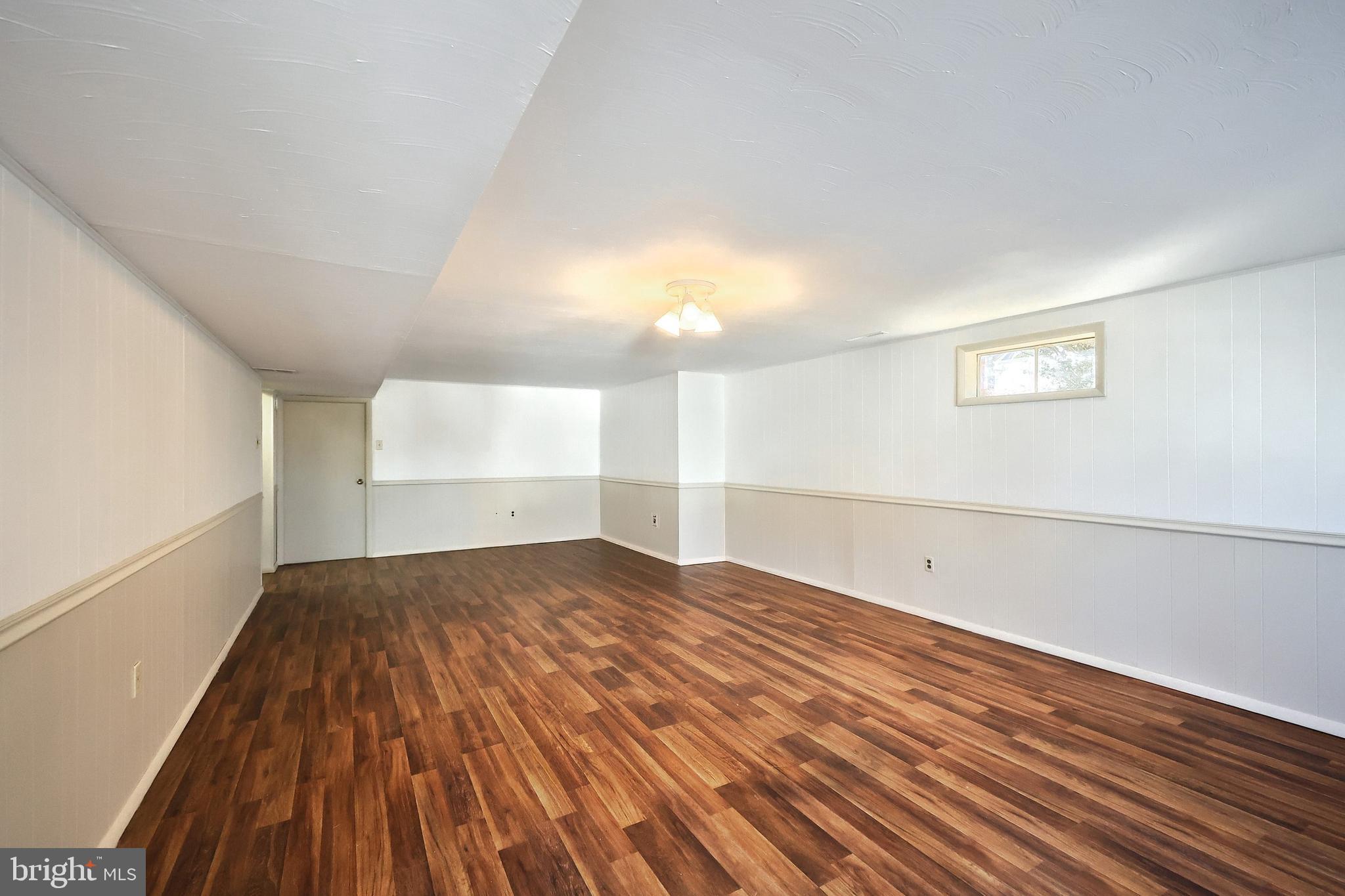 YORK TWP - Residential