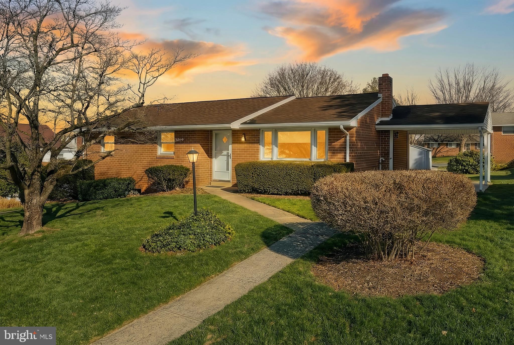 YORK TWP - Residential