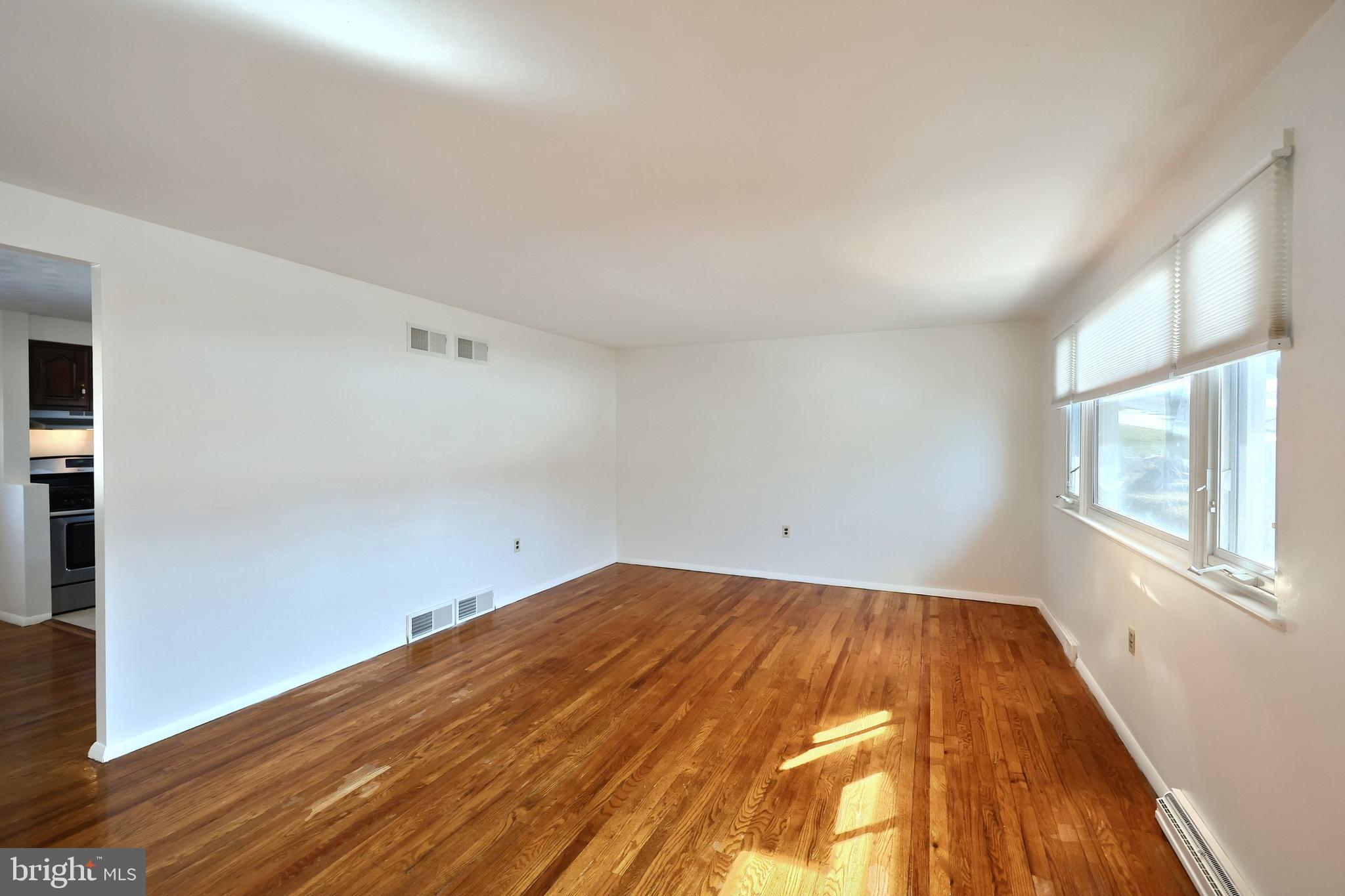 YORK TWP - Residential