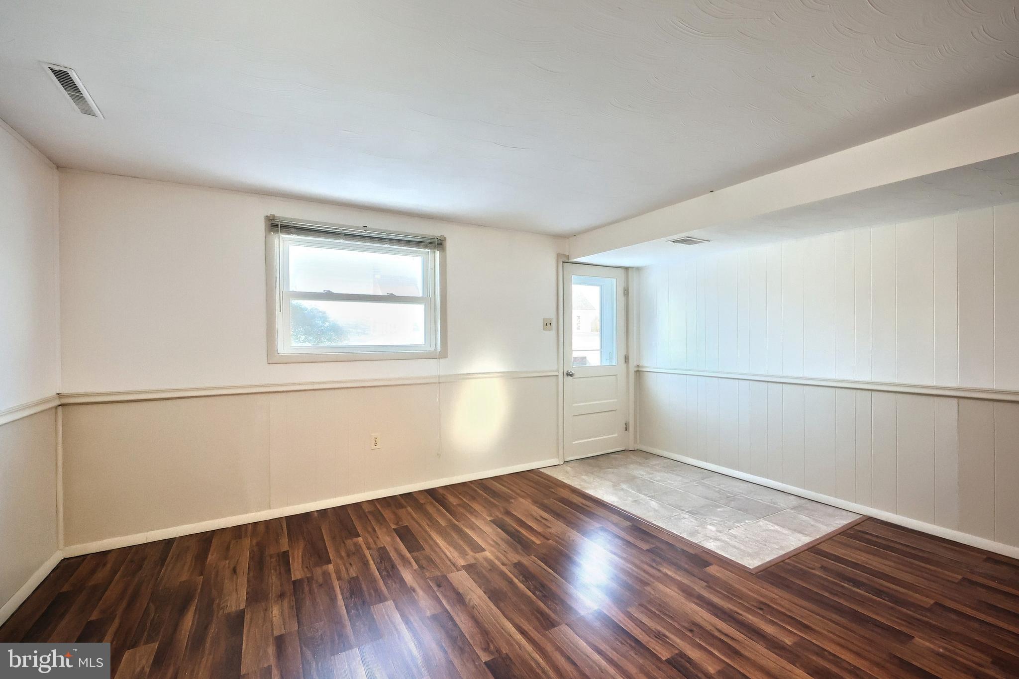 YORK TWP - Residential