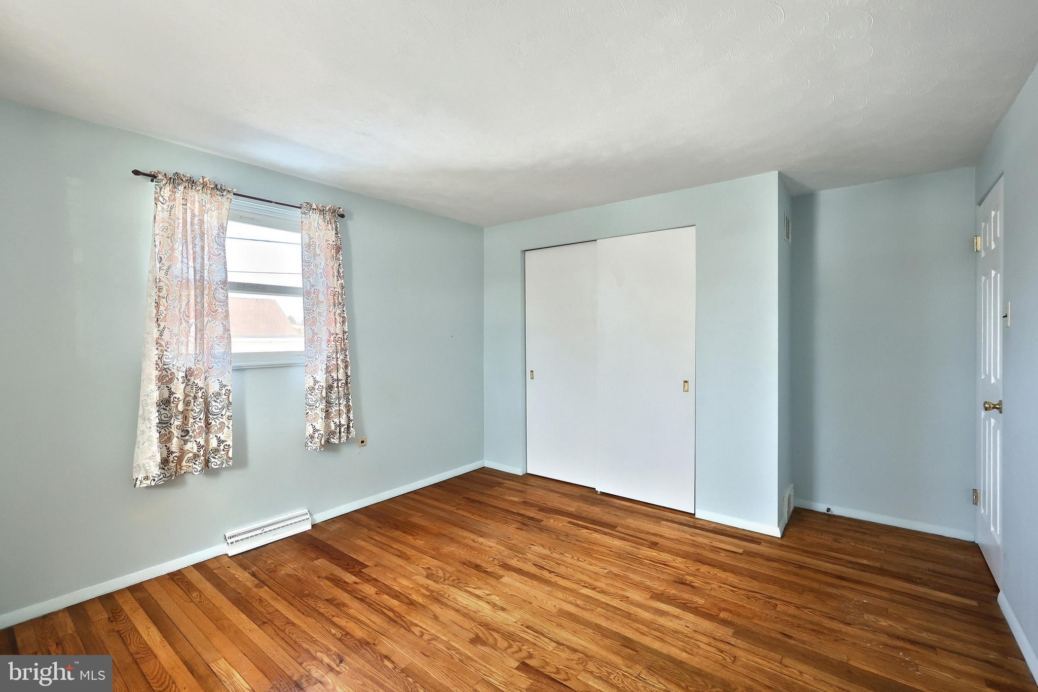 YORK TWP - Residential