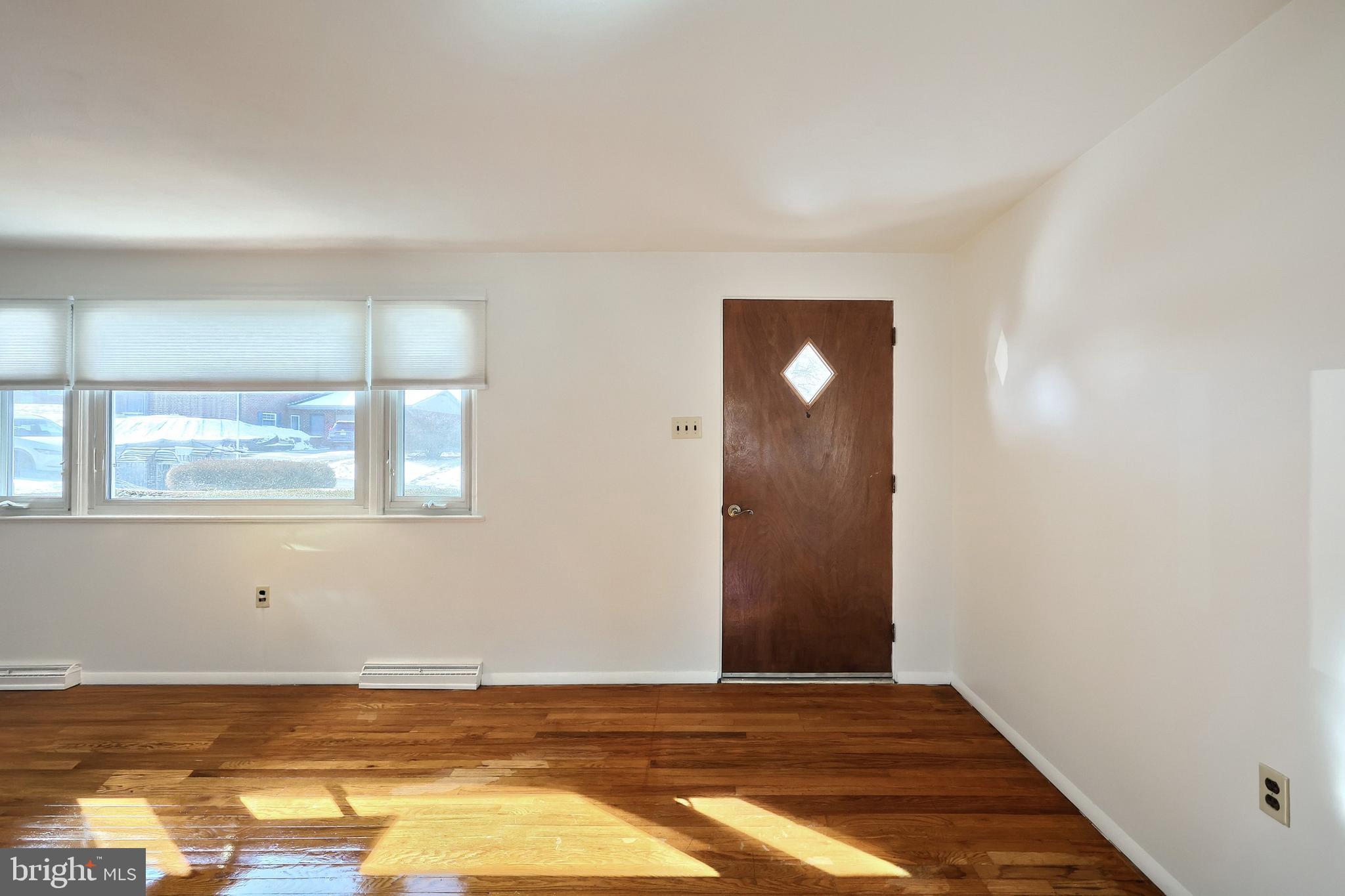 YORK TWP - Residential