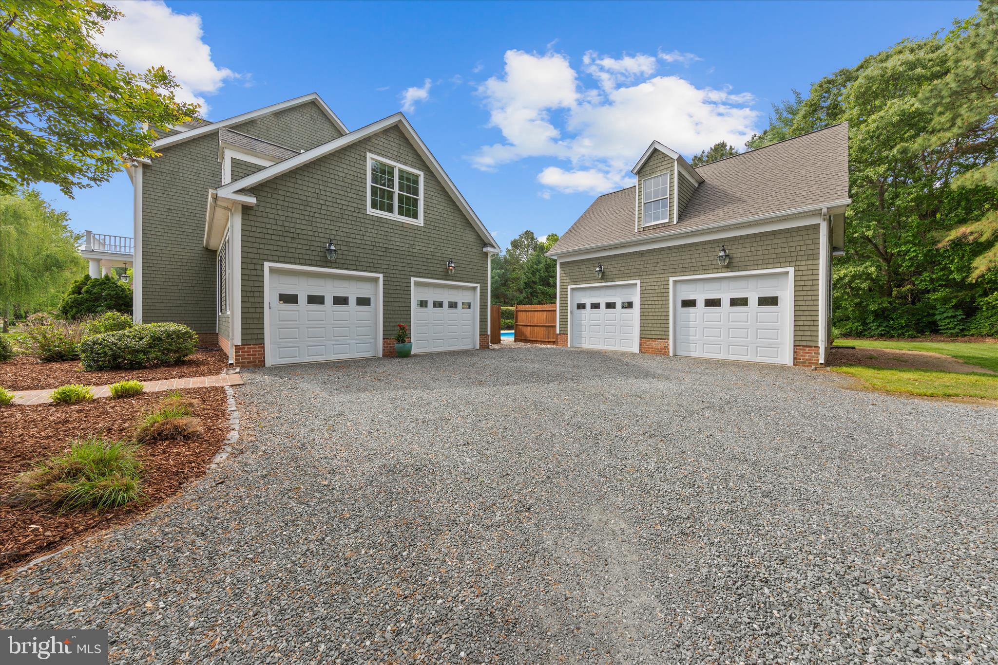 EASTON - Residential