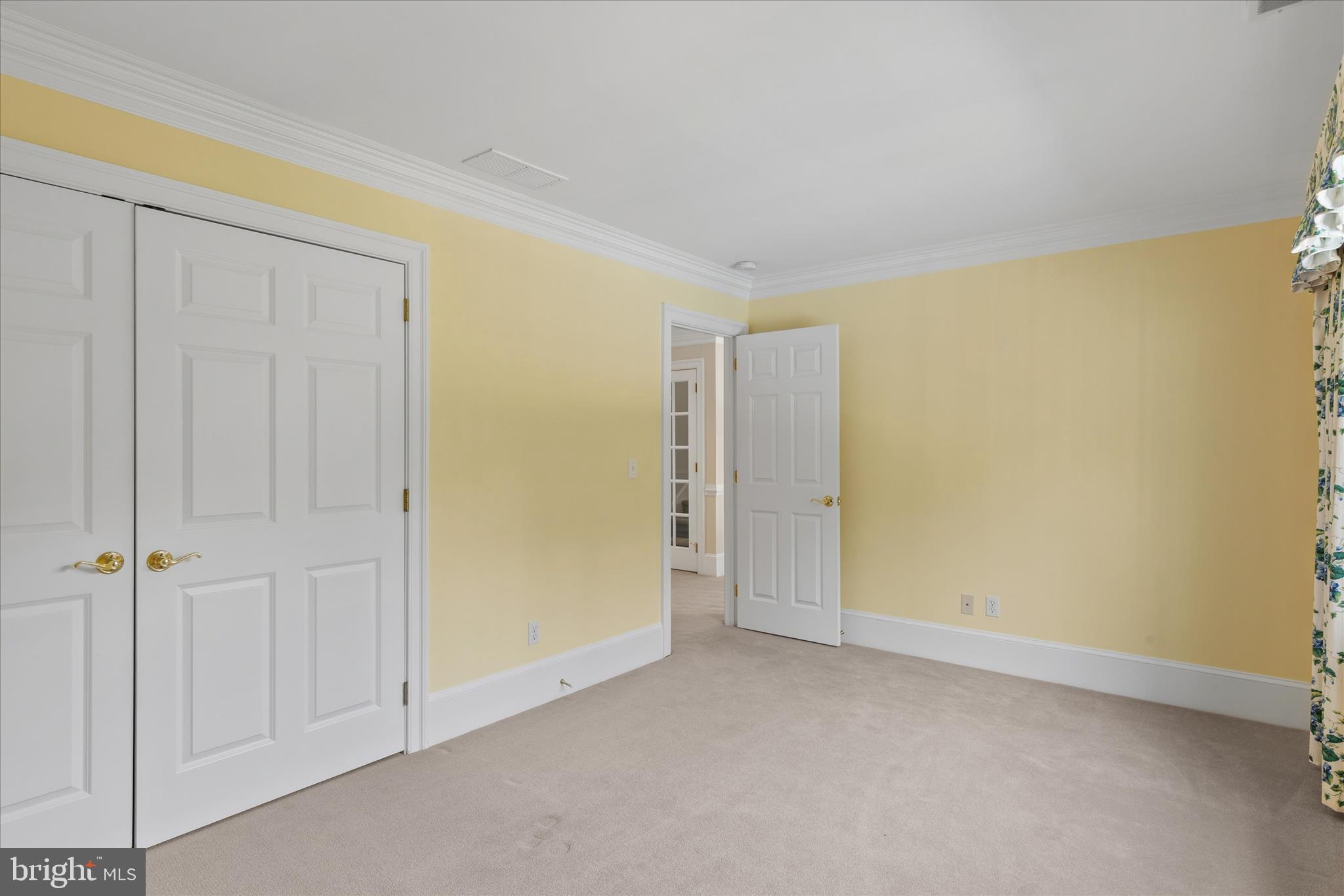 EASTON - Residential