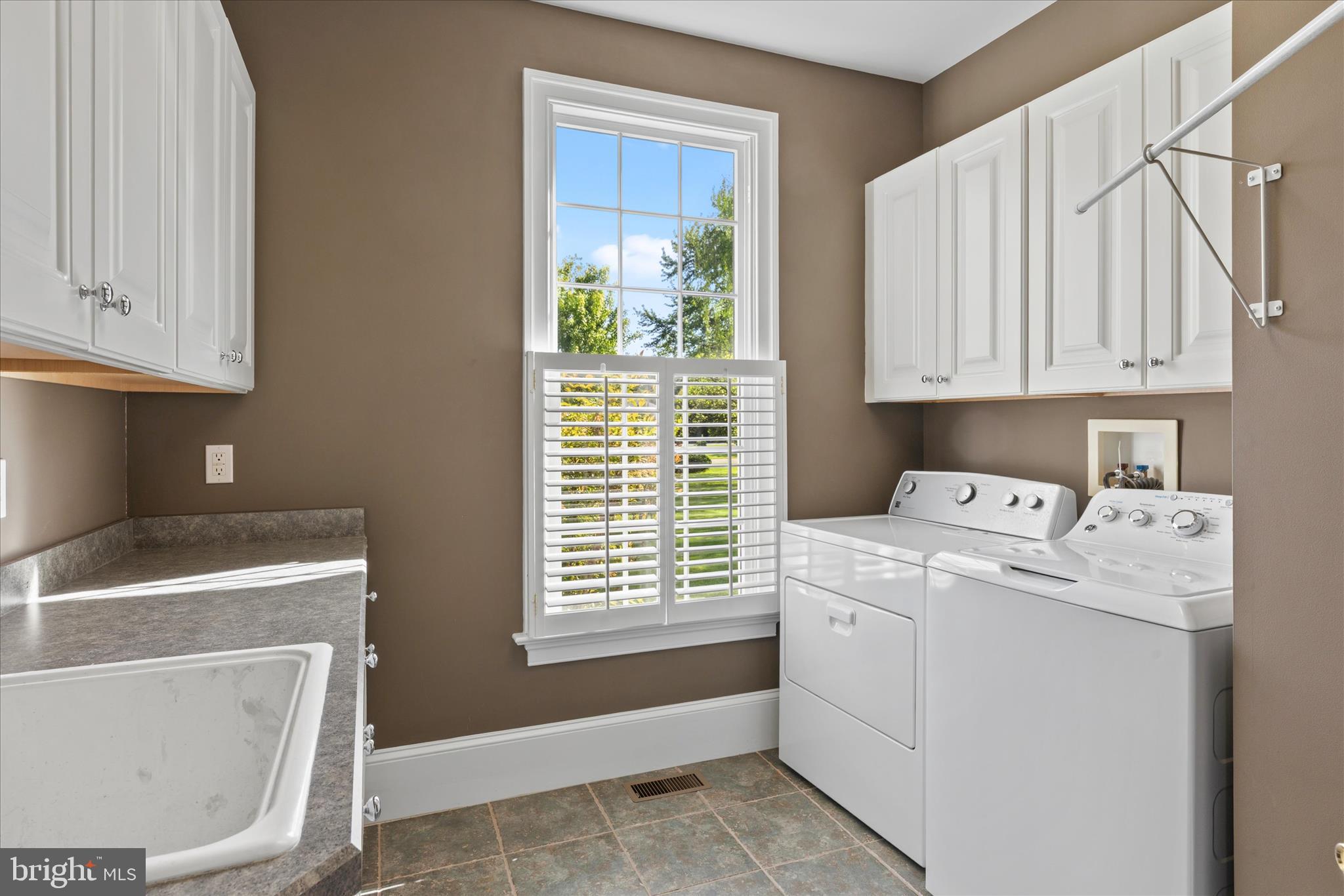 EASTON - Residential