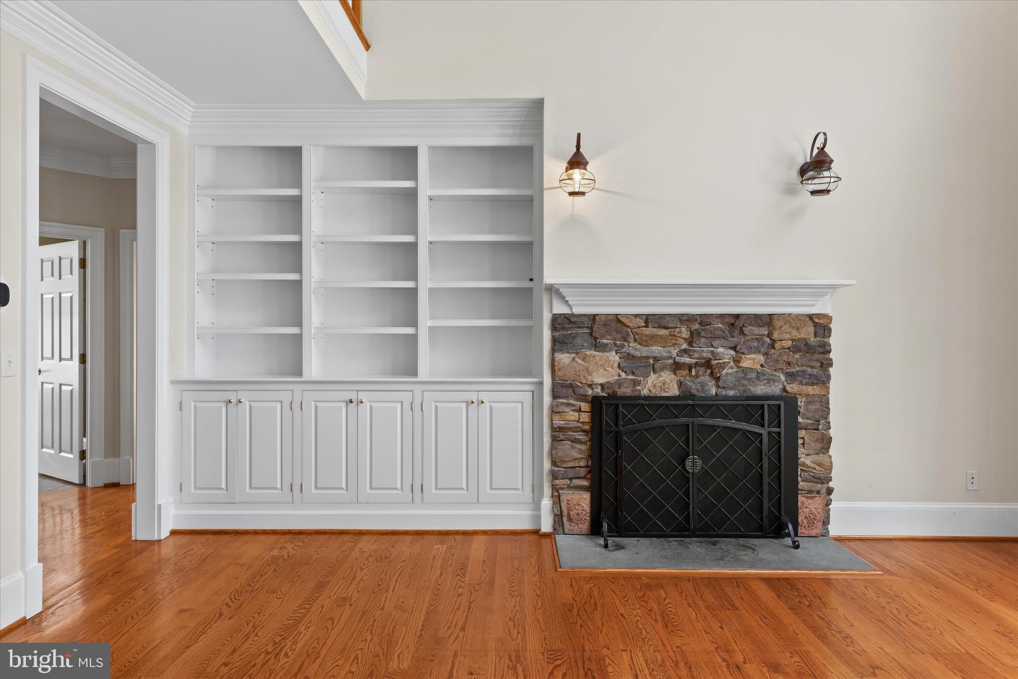 EASTON - Residential