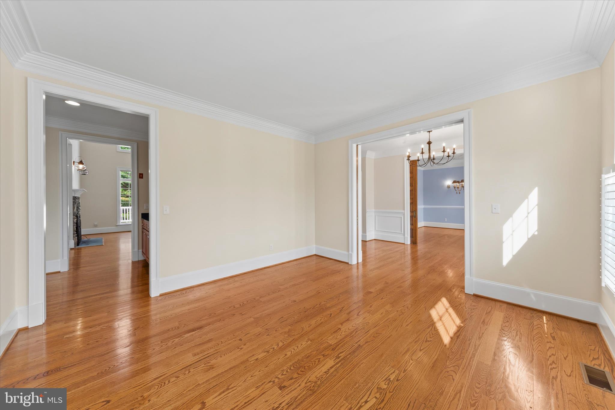 EASTON - Residential