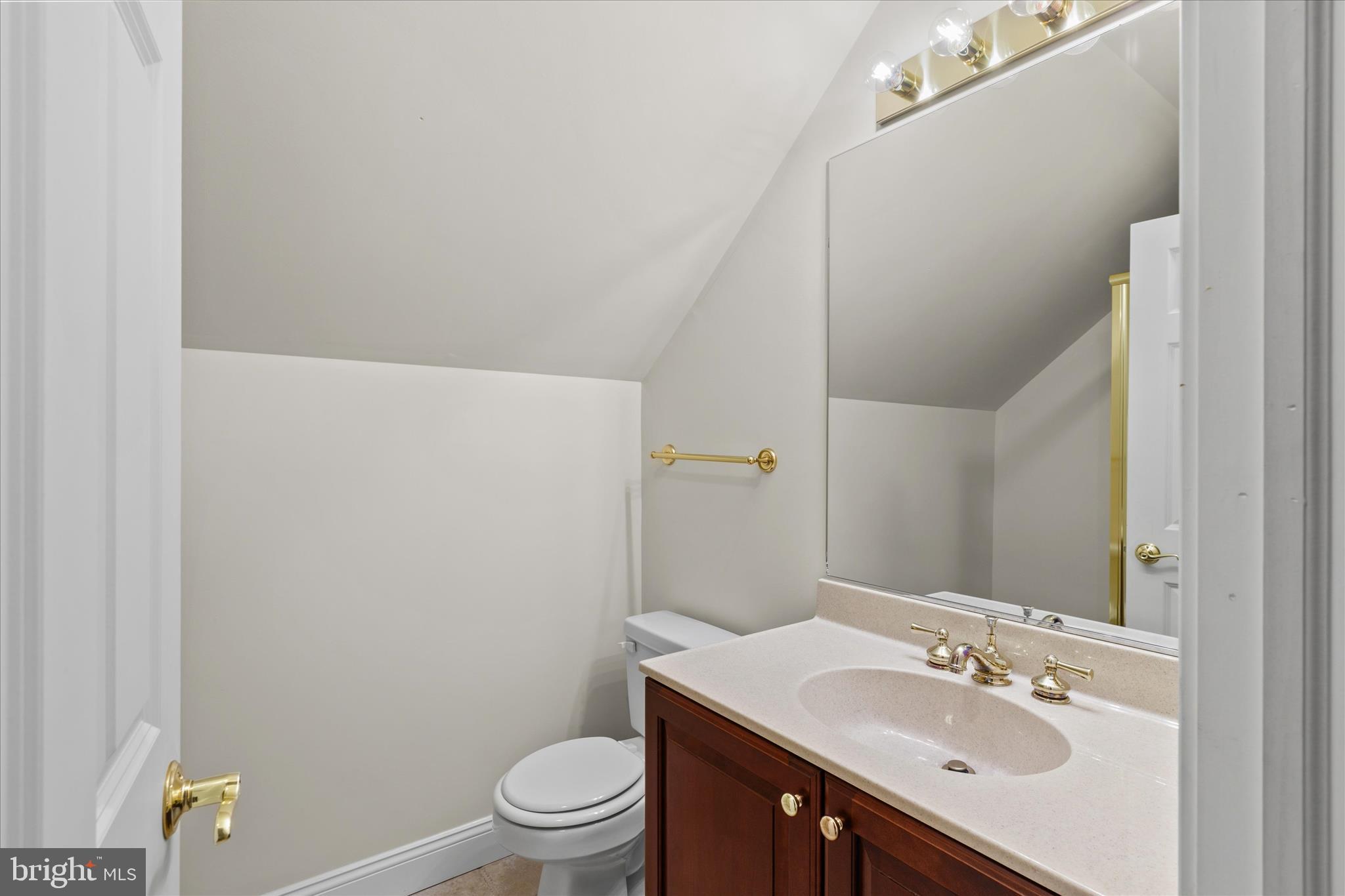 EASTON - Residential