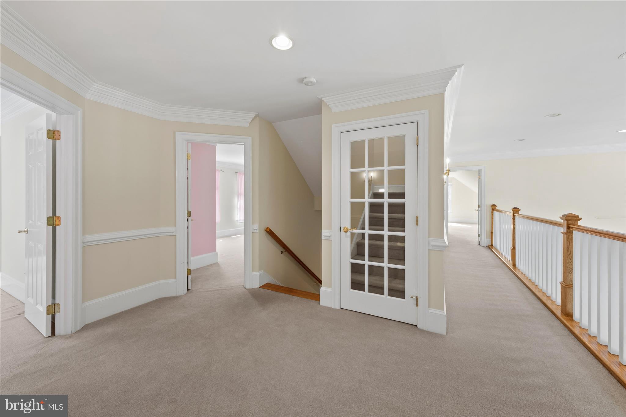 EASTON - Residential