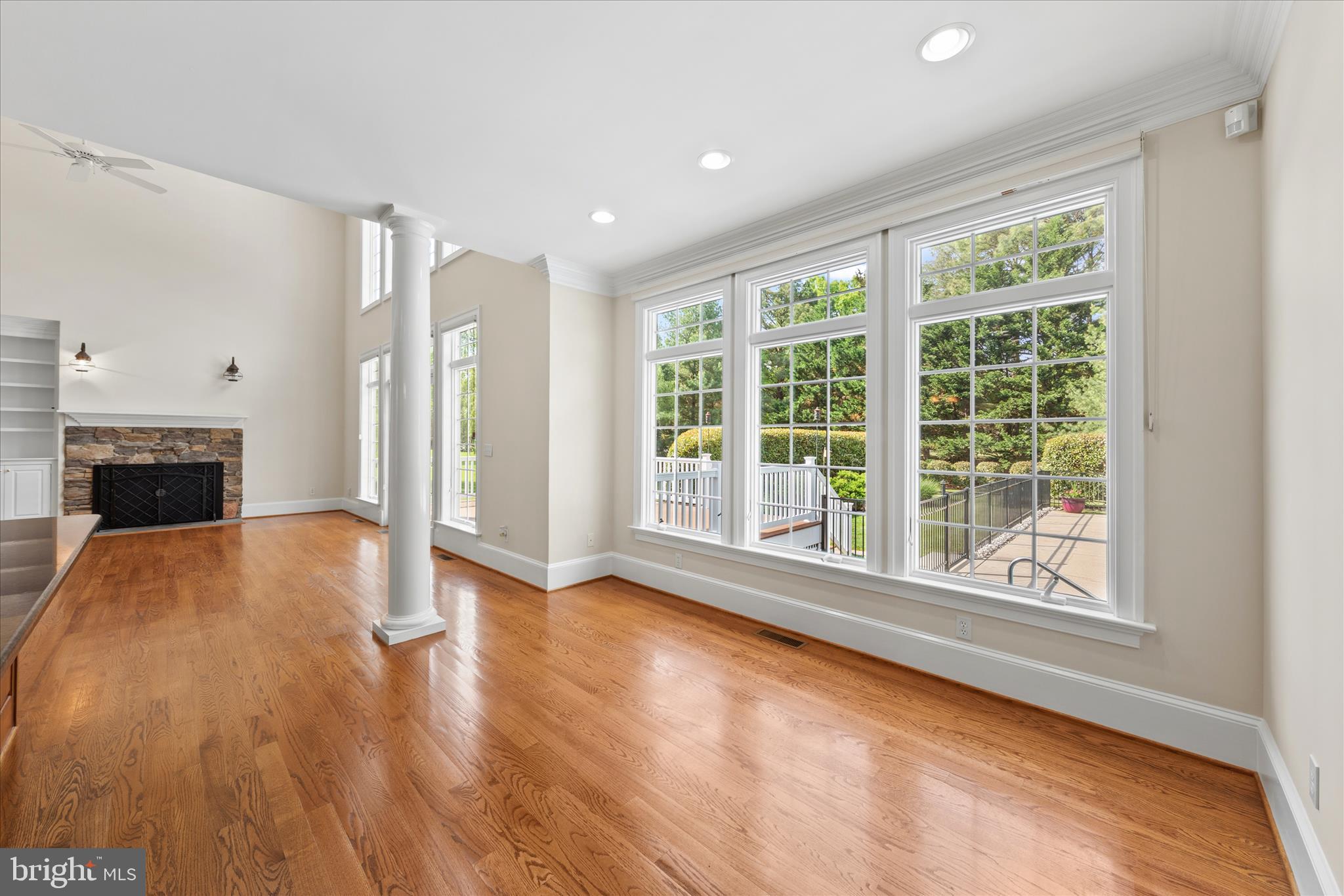 EASTON - Residential