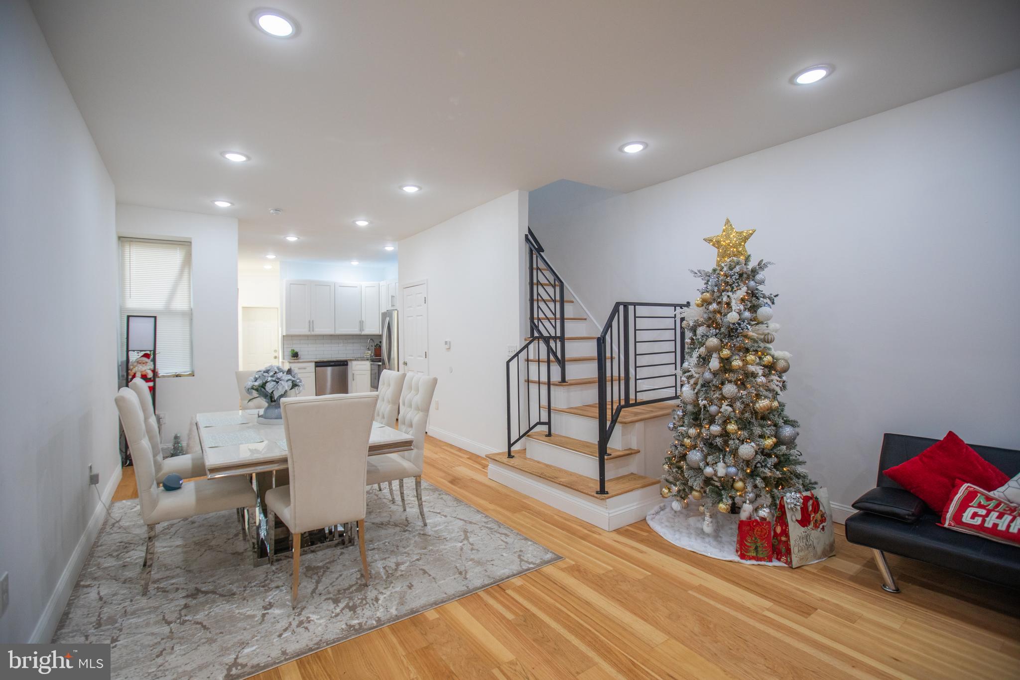 COBBS CREEK - Residential