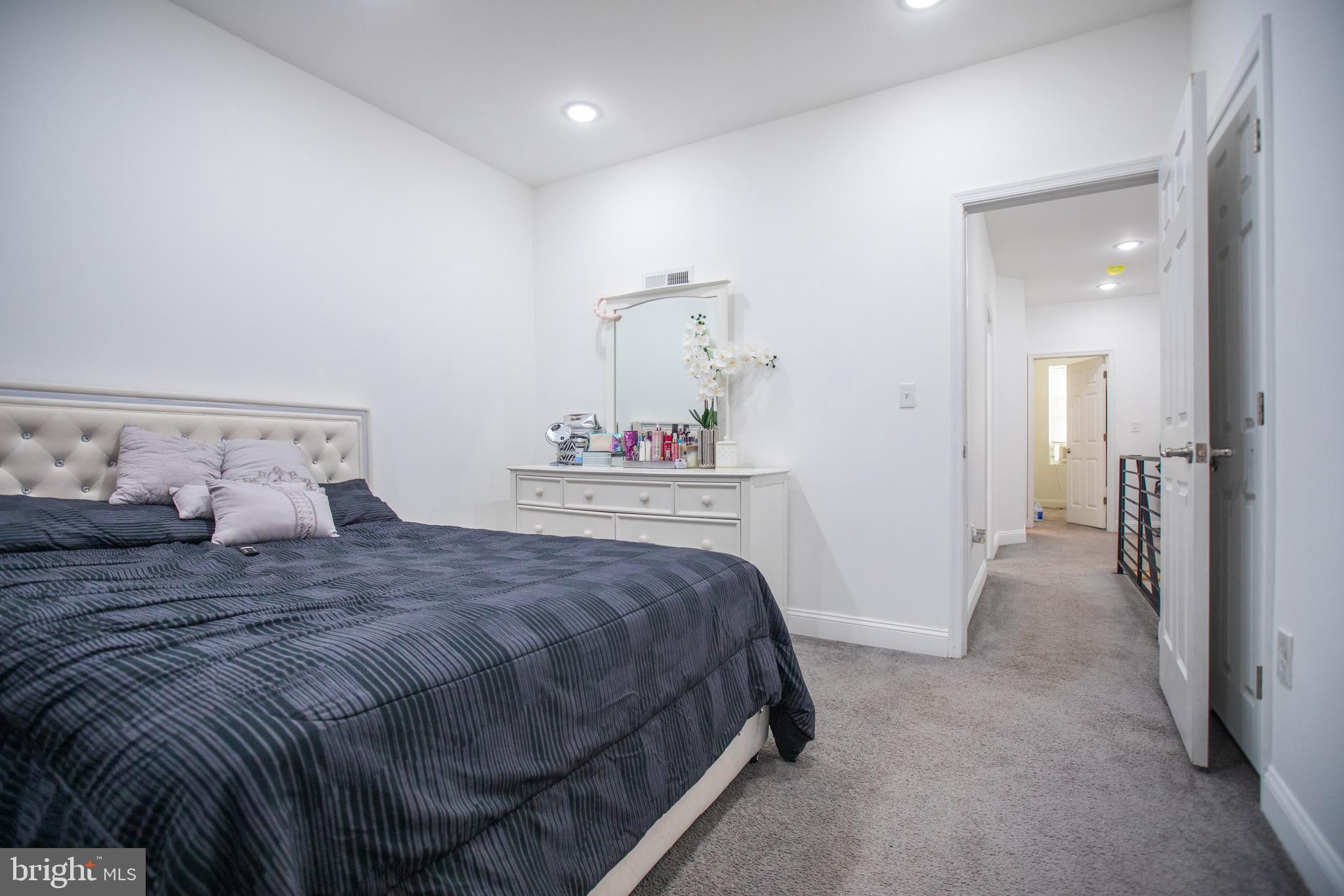 COBBS CREEK - Residential