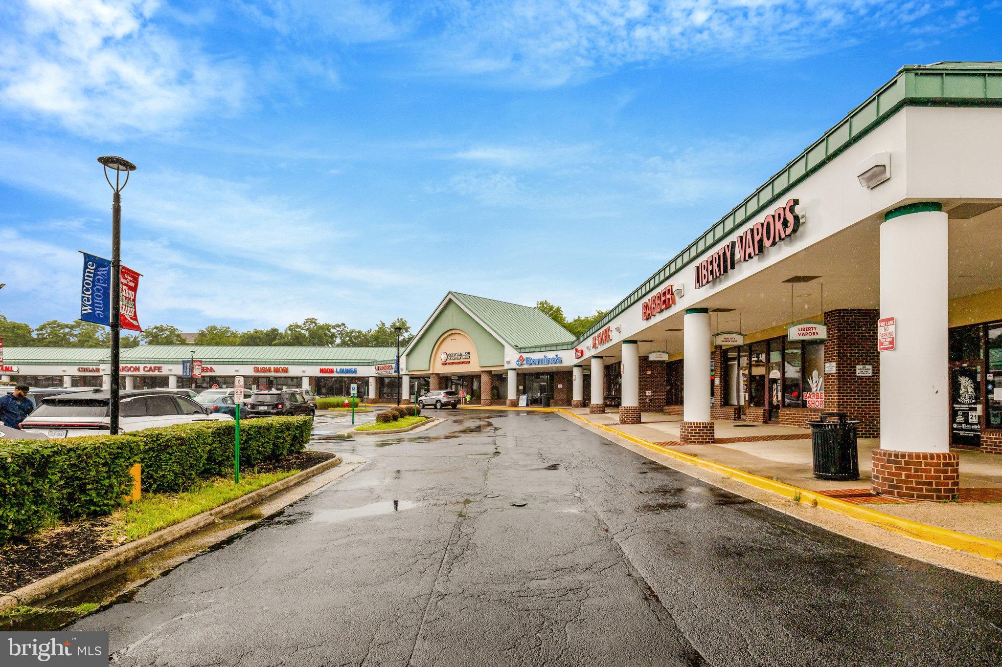 REGAL CHASE - Residential