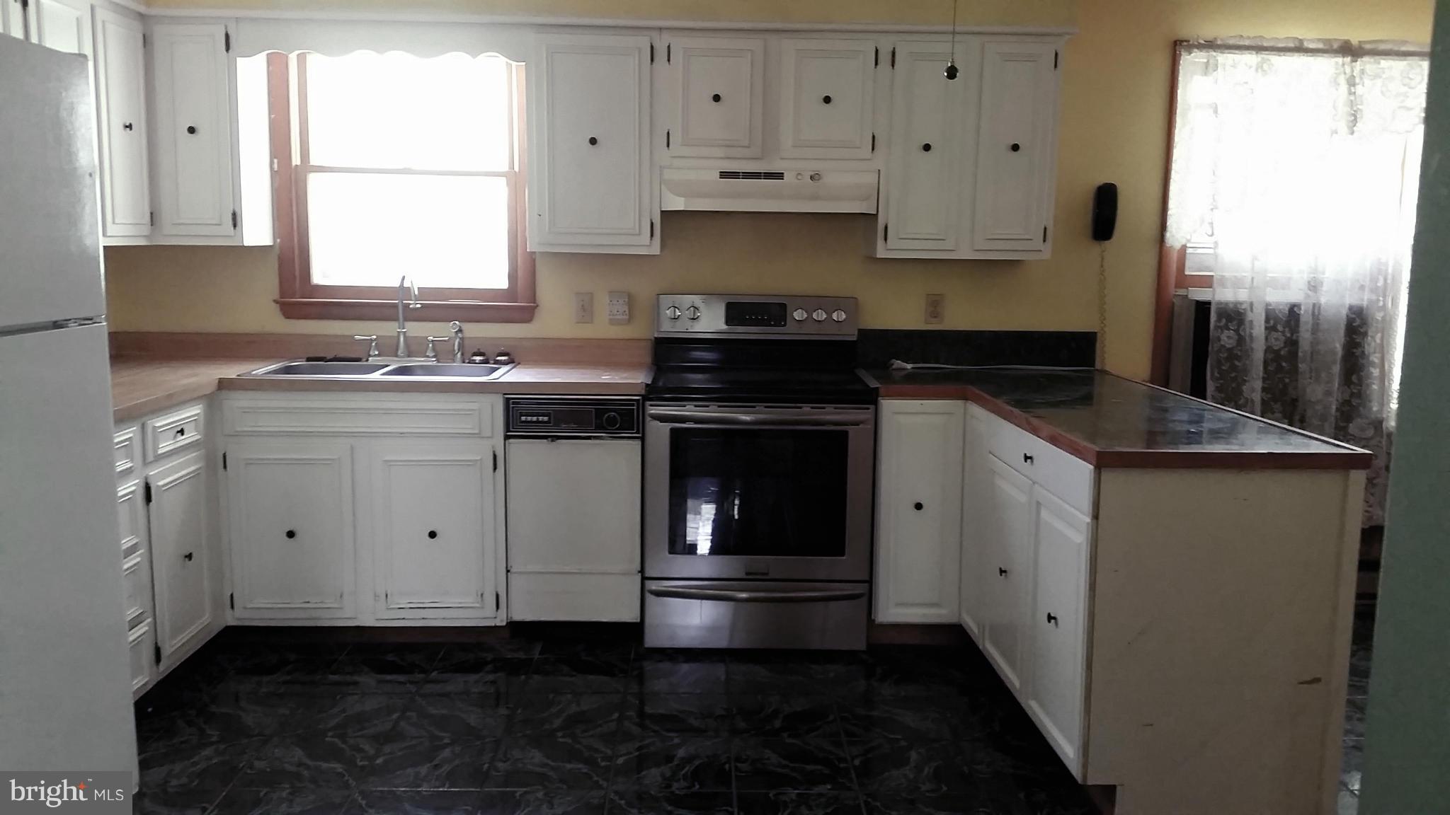 SHEN SHORES - Residential