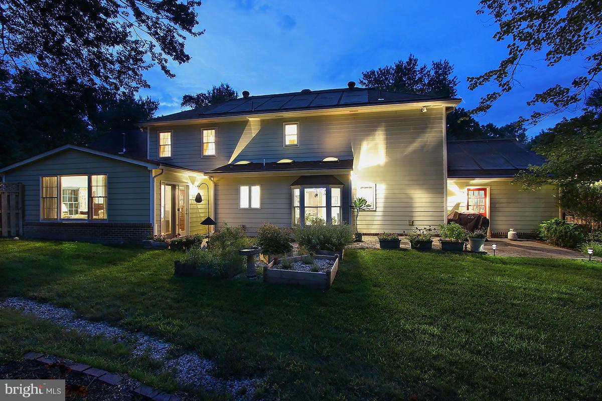 RIVERSIDE ESTATES - Residential