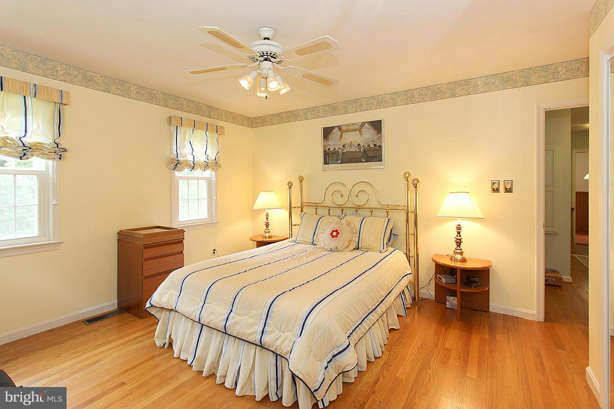 RIVERSIDE ESTATES - Residential