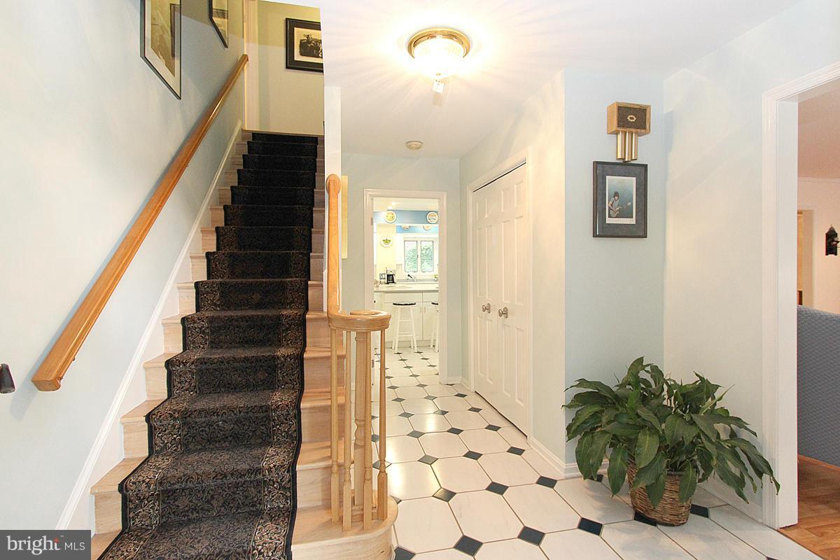 RIVERSIDE ESTATES - Residential