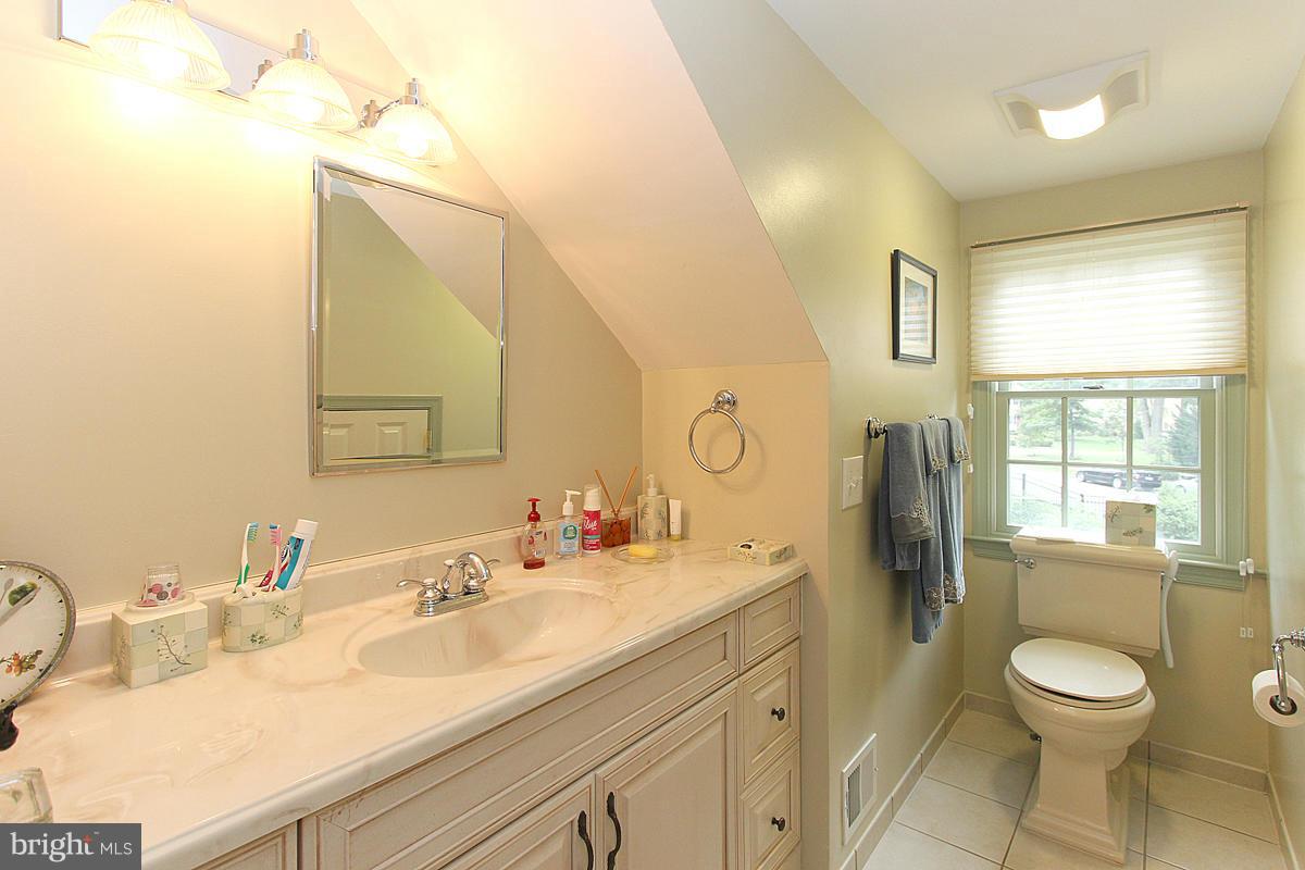 RIVERSIDE ESTATES - Residential