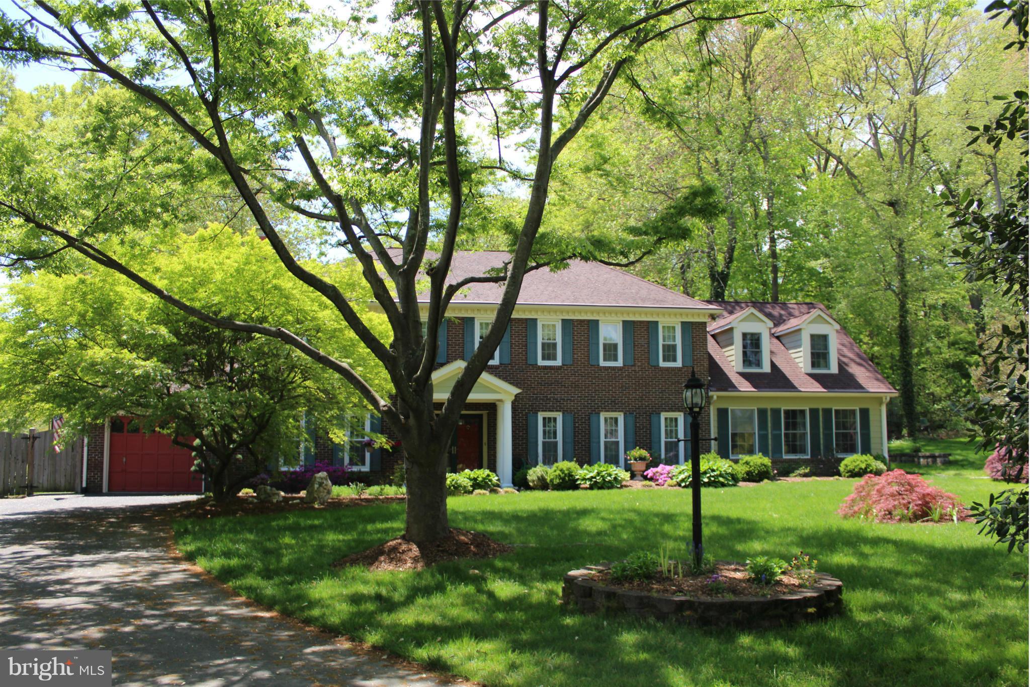 RIVERSIDE ESTATES - Residential